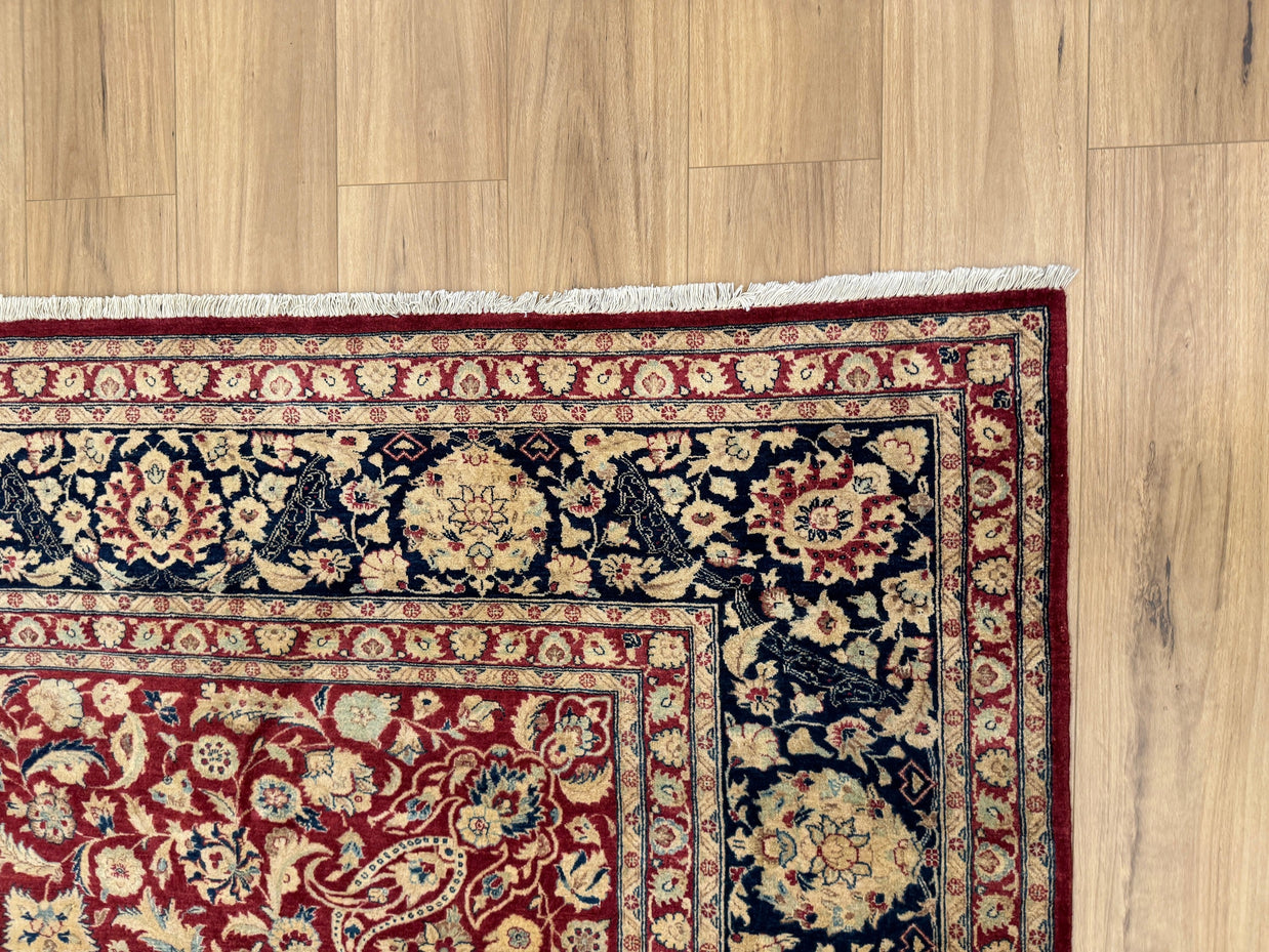 Kashmiri Rug - 357 cm x 271 cm