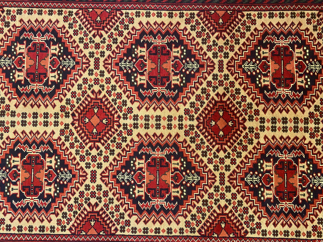 Roshnai Rug - 187 cm x 154 cm