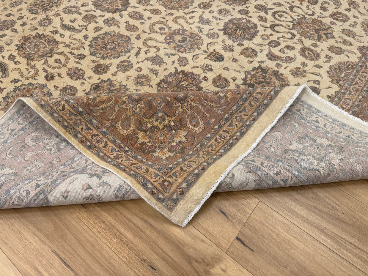 Zieglar Rug - 369 cm x 265 cm