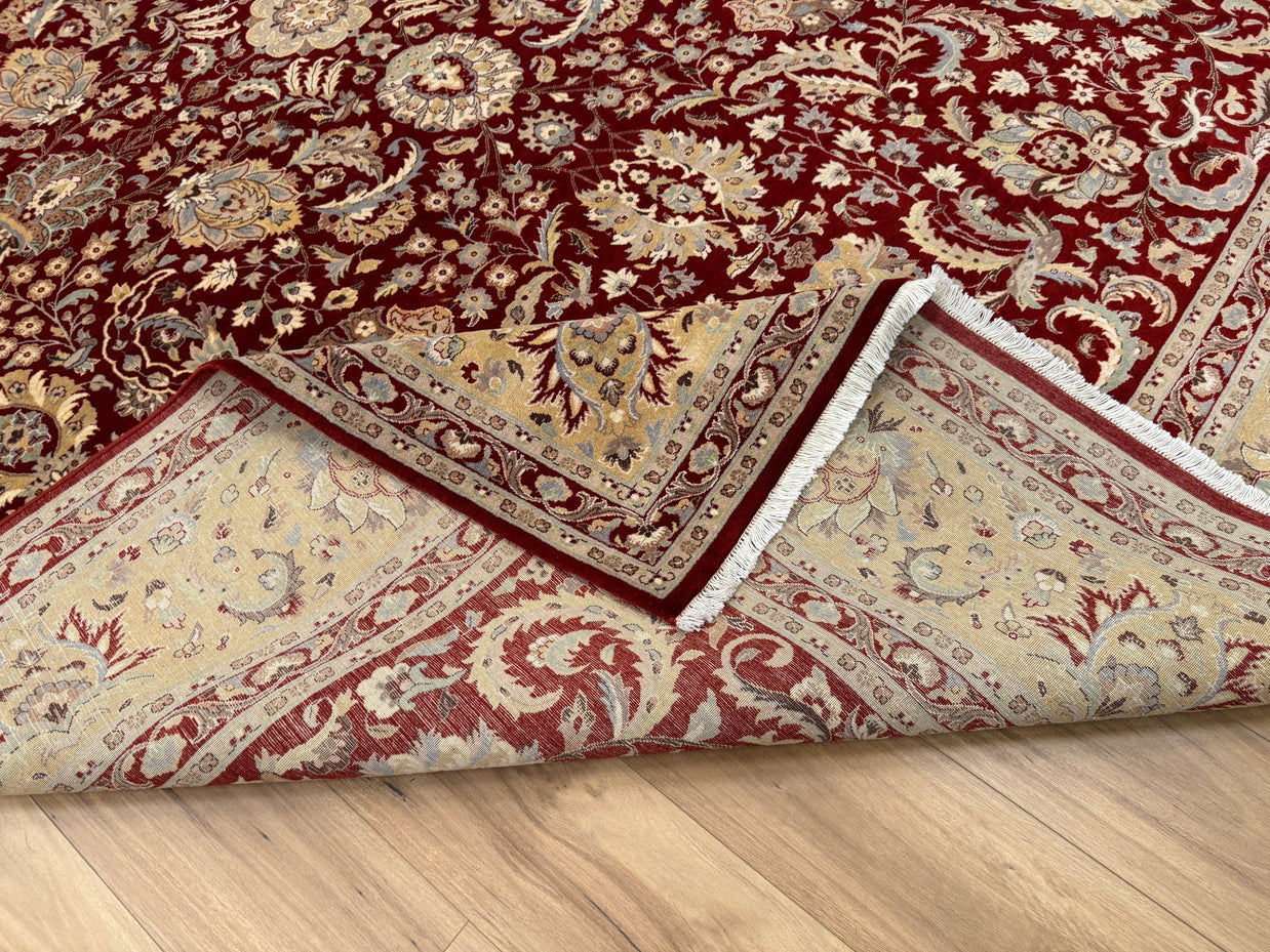 Kashmiri Rug - 359 cm x 271 cm