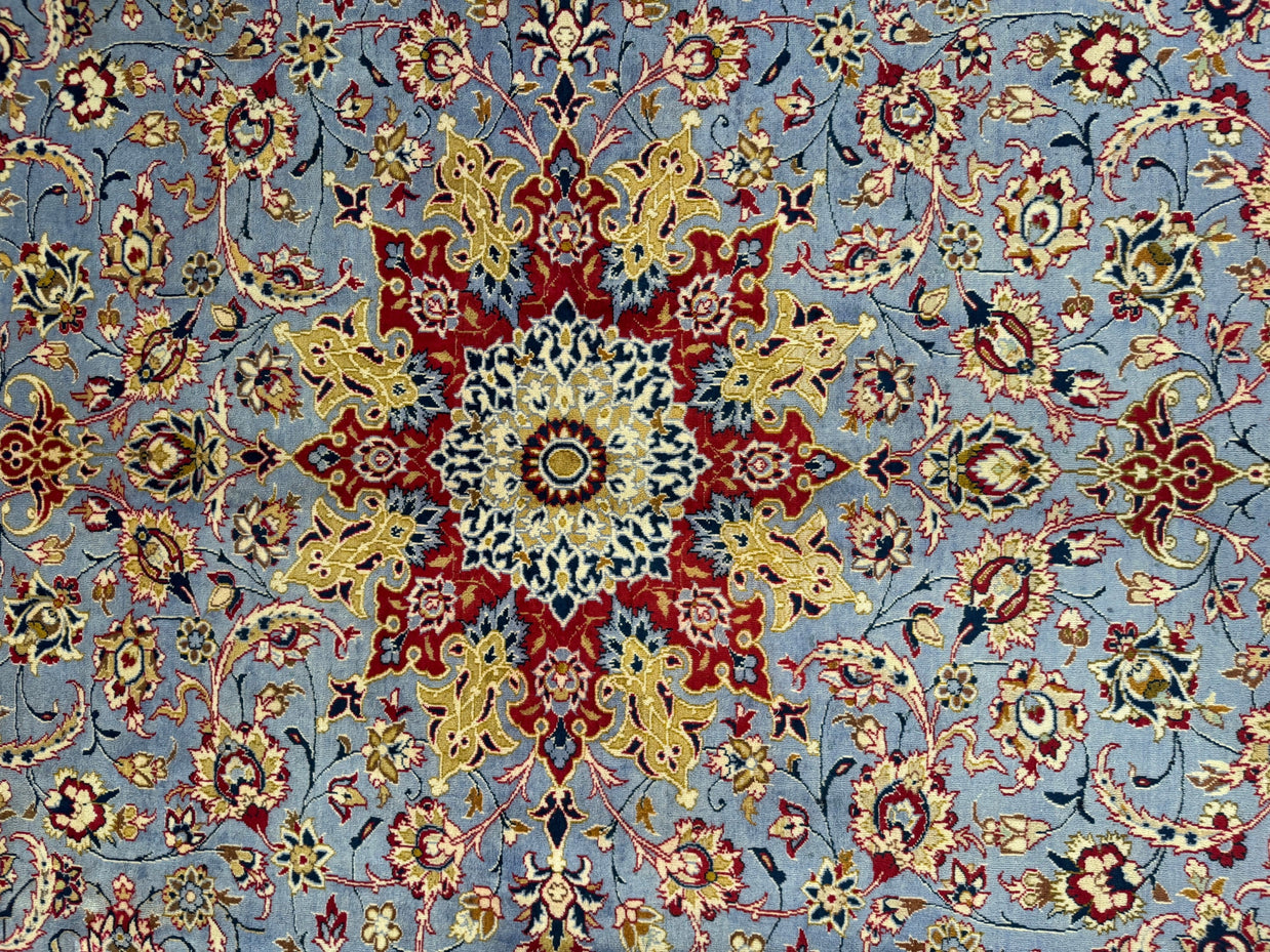 Isfahan Rug - 363 cm x 260 cm