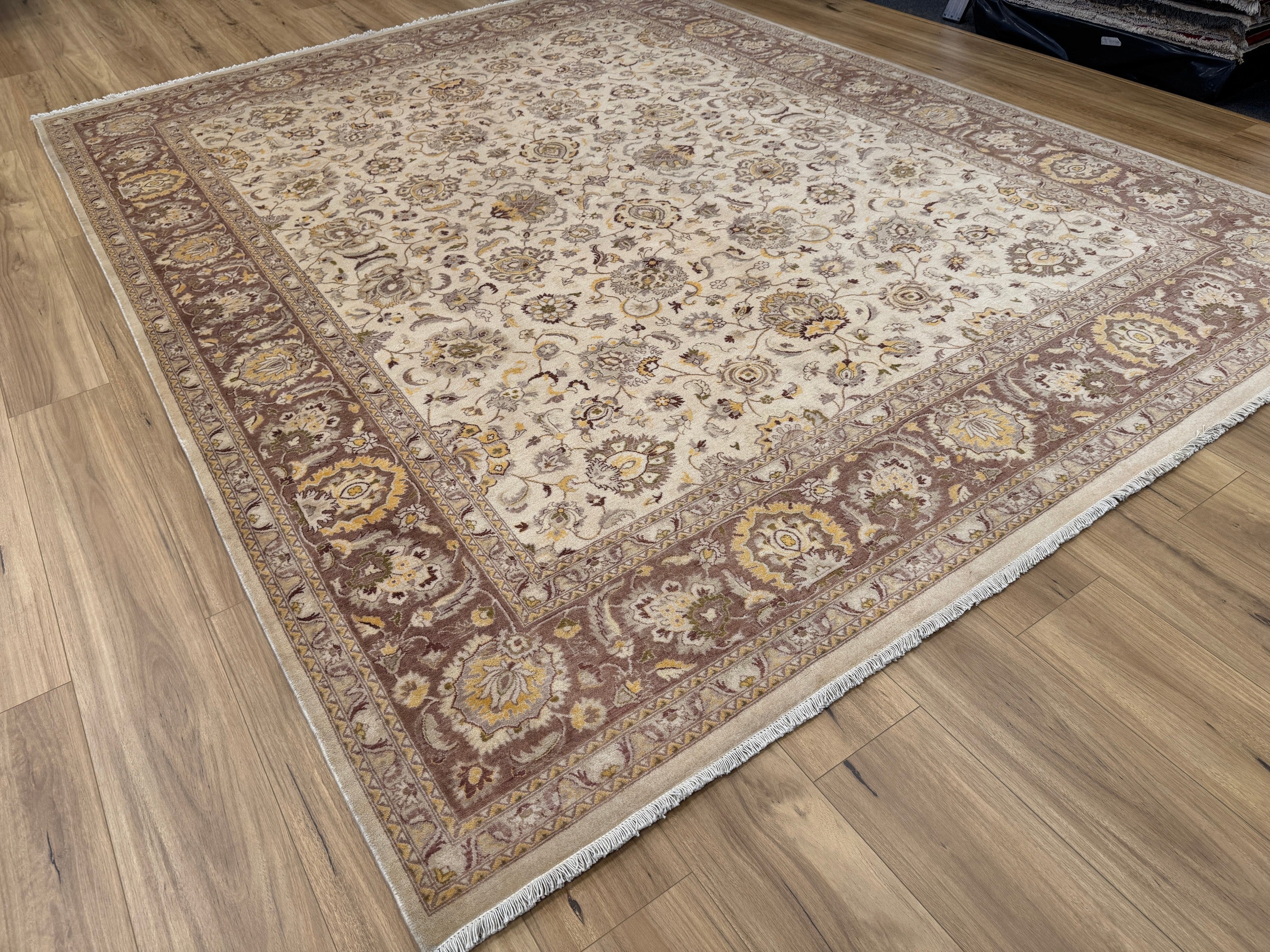 Zieglar Rug - 315 cm x 242 cm