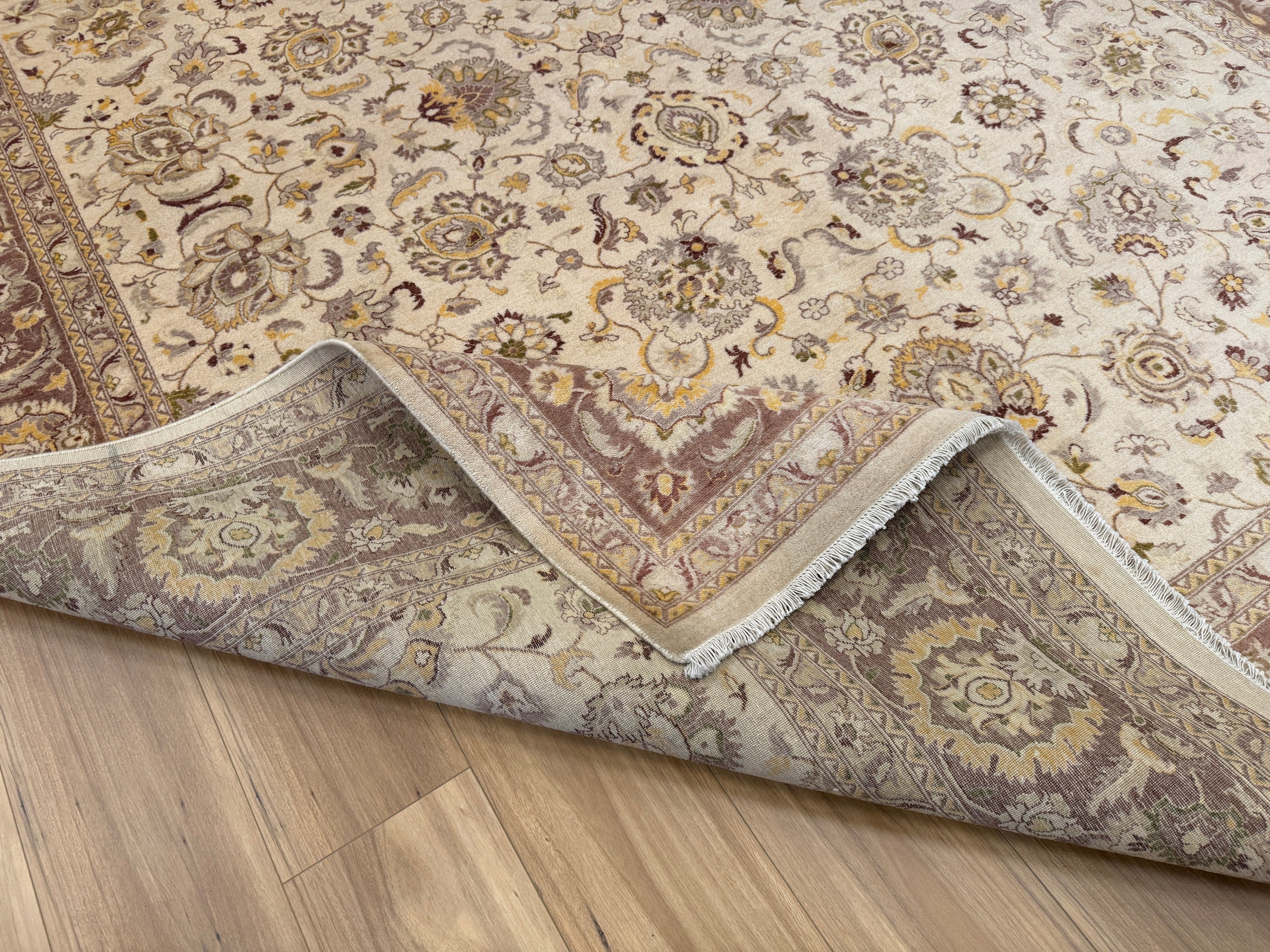 Zieglar Rug - 315 cm x 242 cm