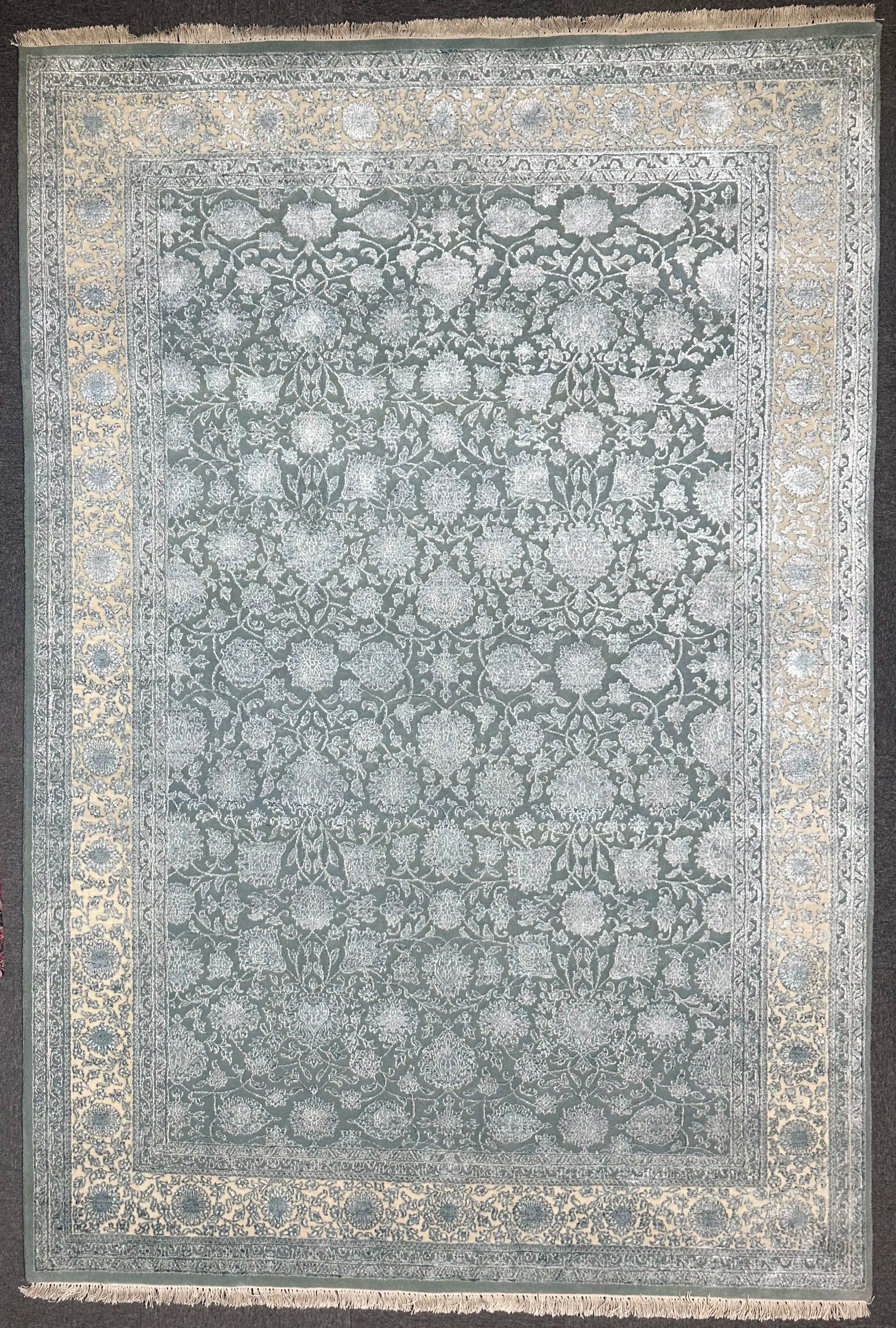 Fine Ziegler Wool & Silk Hand Knotted Rug