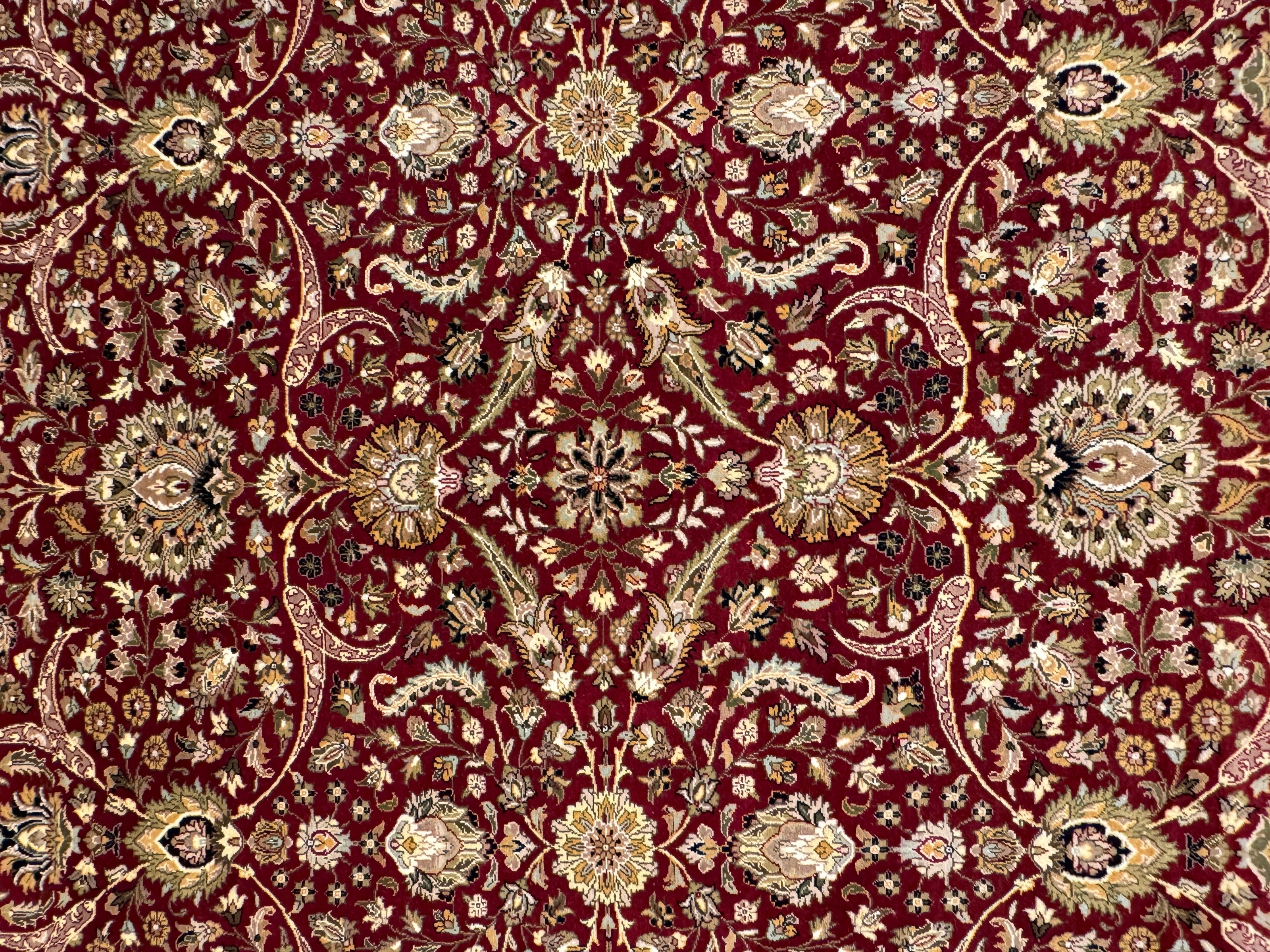 Kashmiri Rug - 301 cm x 245 cm