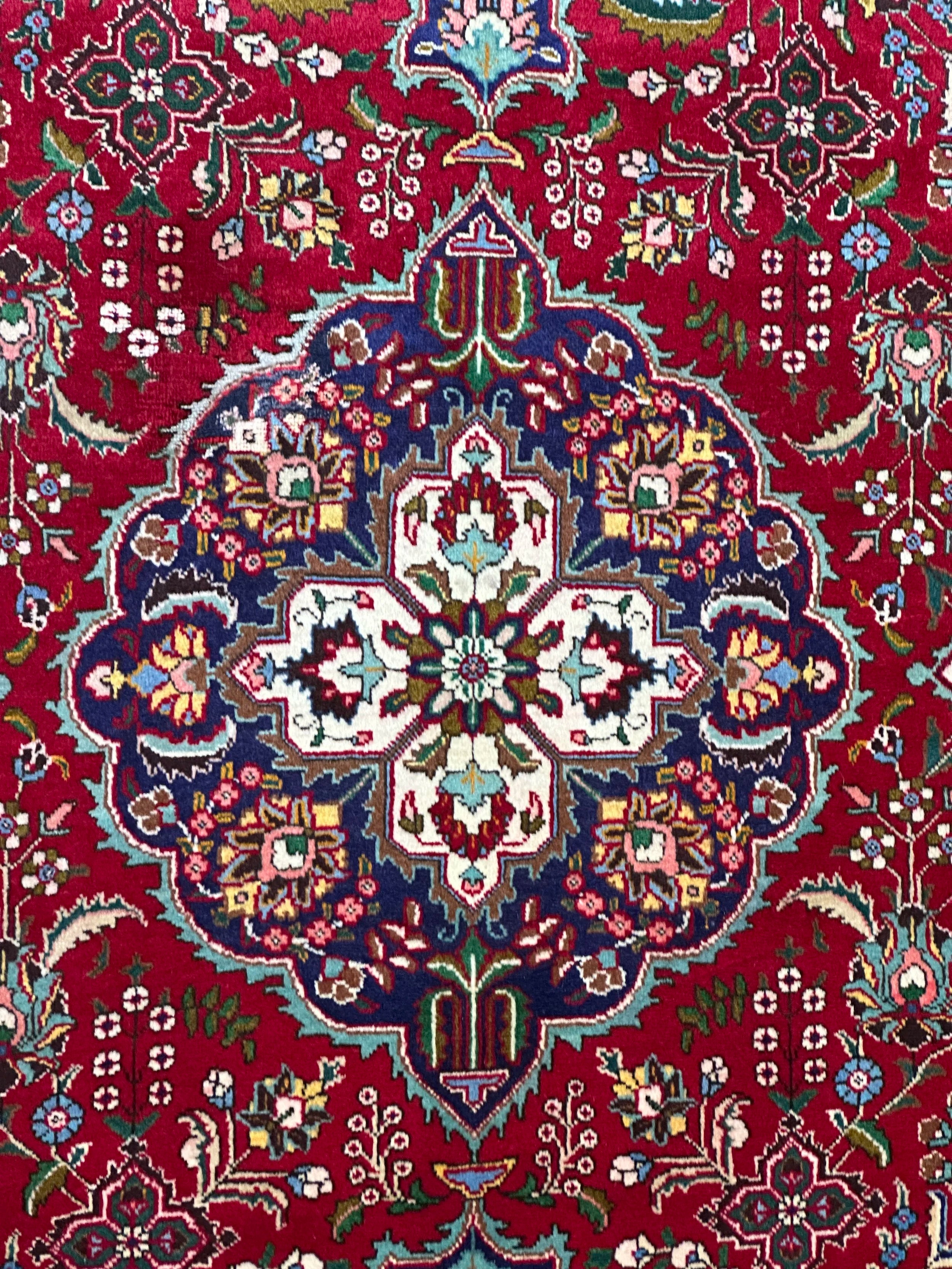 Persian Tabriz Hand Knotted Wool pile rug from Iran