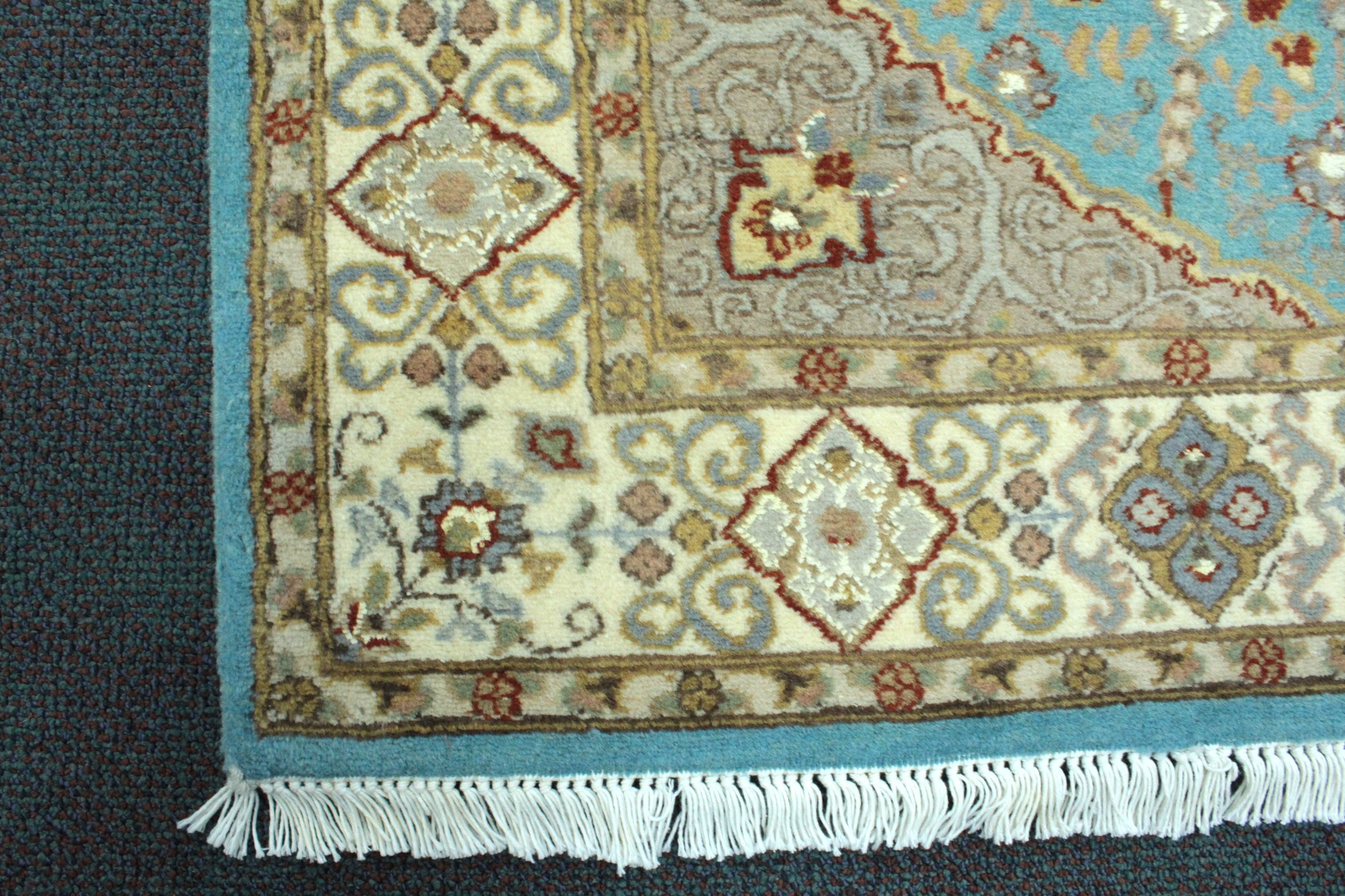 Kashmiri Rug  - 185 cm x 121 cm