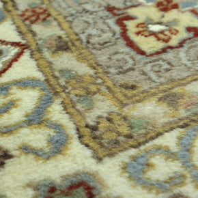 Kashmiri Rug  - 185 cm x 121 cm