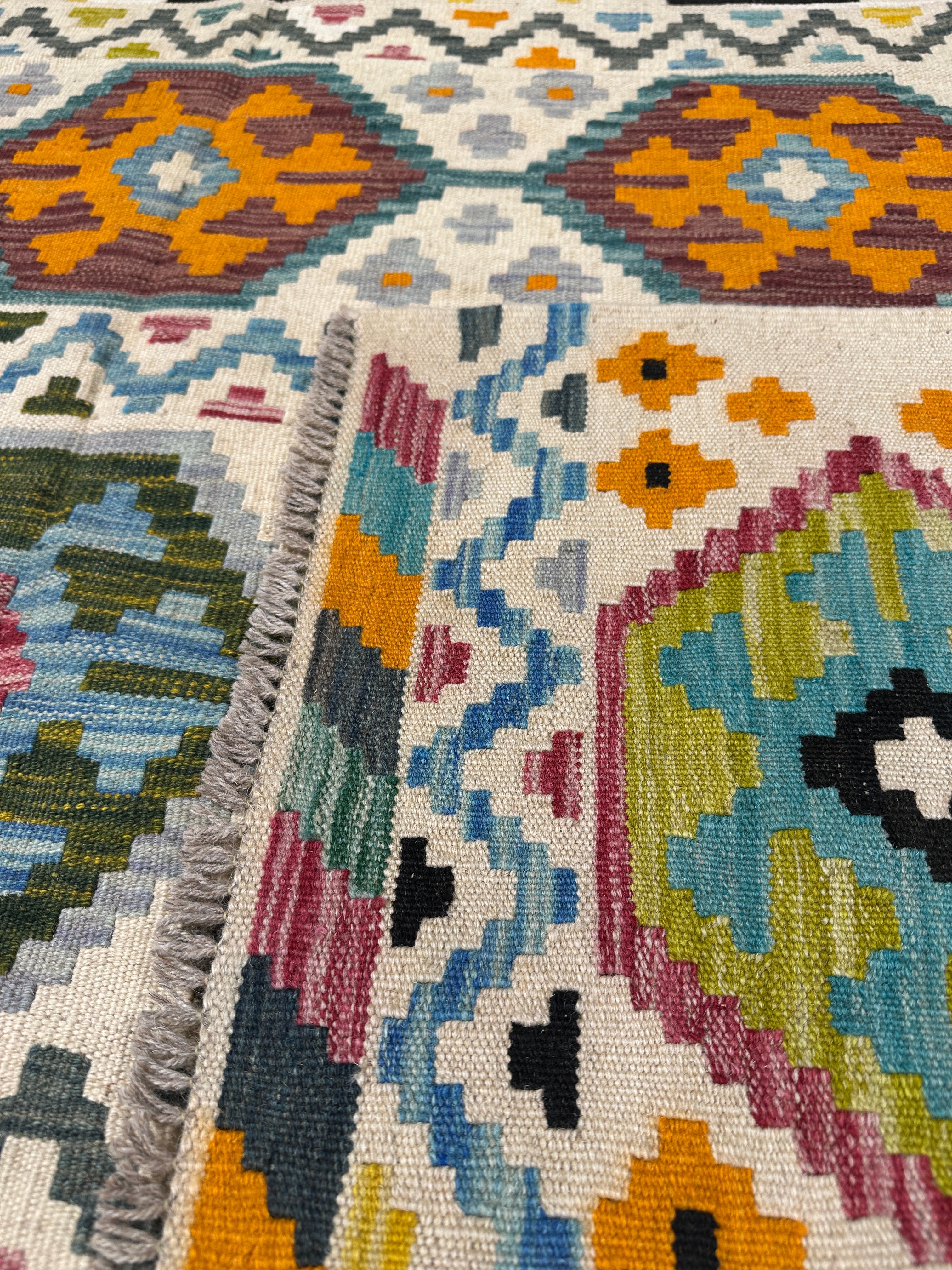 Chobi Kilim Rug - 305 cm x 200 cm