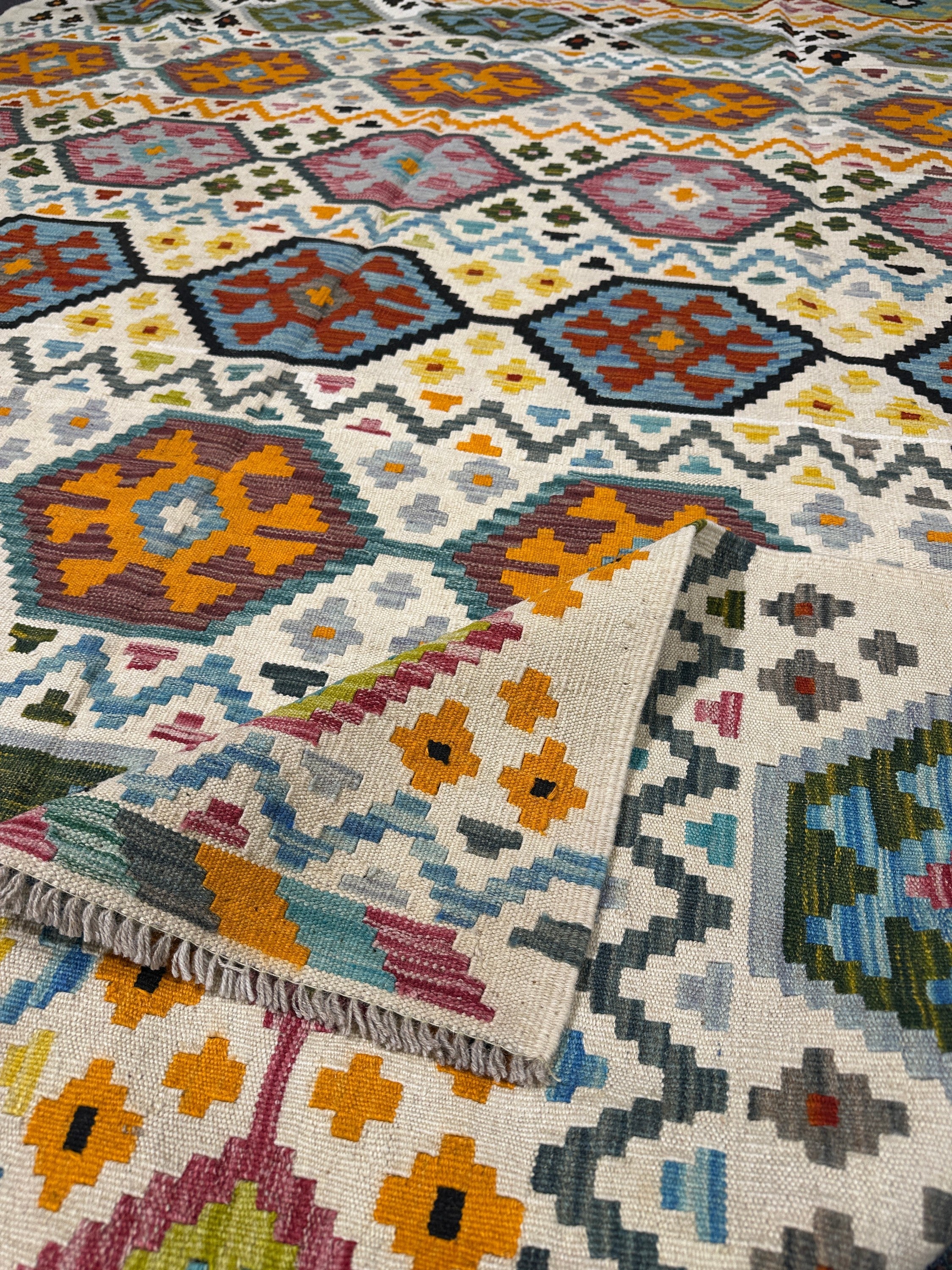 Chobi Kilim Rug - 305 cm x 200 cm