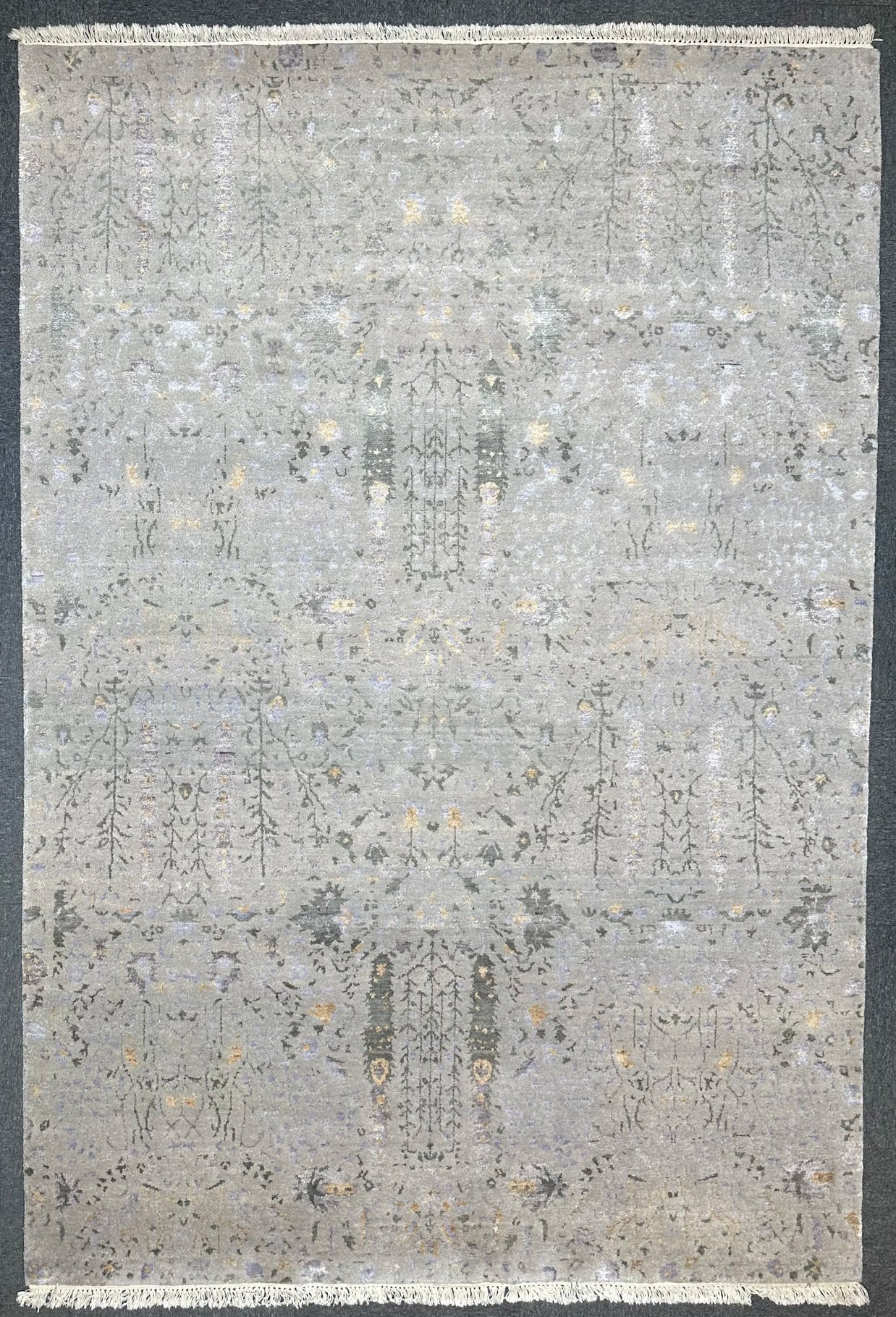 Indo Persian Gabbeh Modern Hand Knotted Rug Made of wool and Raw silk