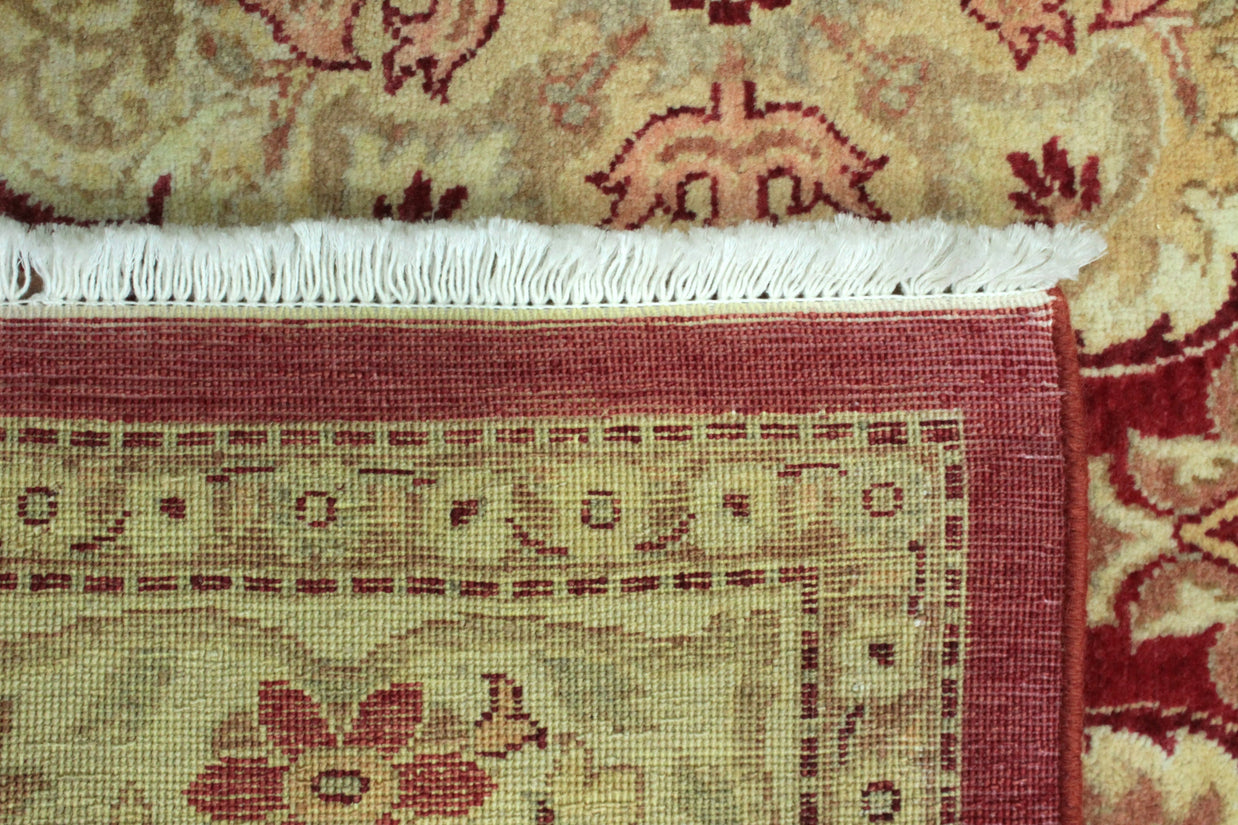Kashmiri Rug  - 185 cm x 122 cm