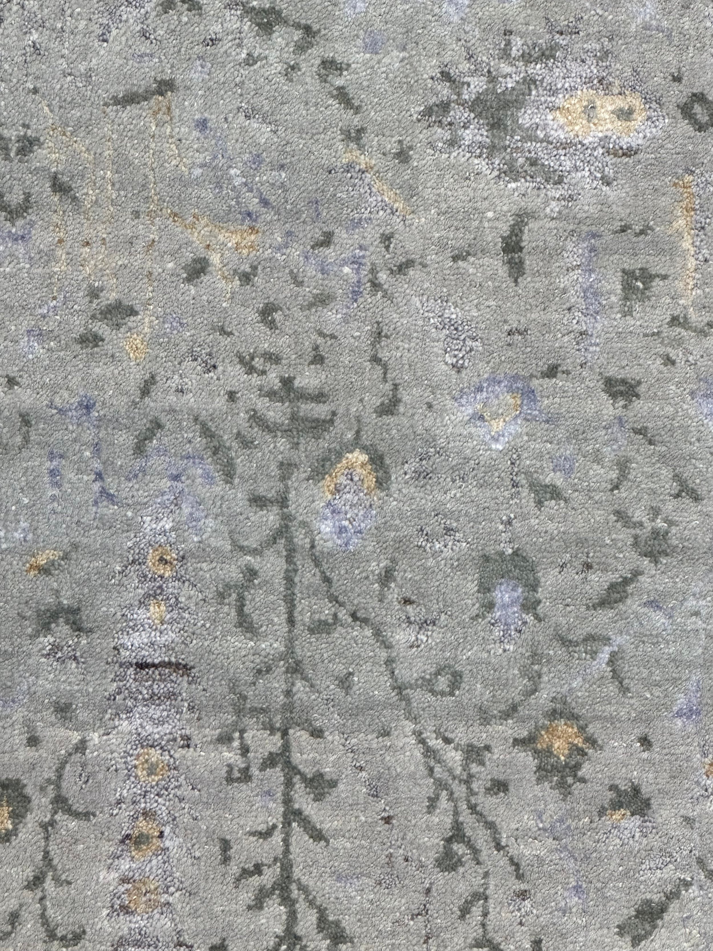 Indo Persian Gabbeh Modern Hand Knotted Rug Made of wool and Raw silk