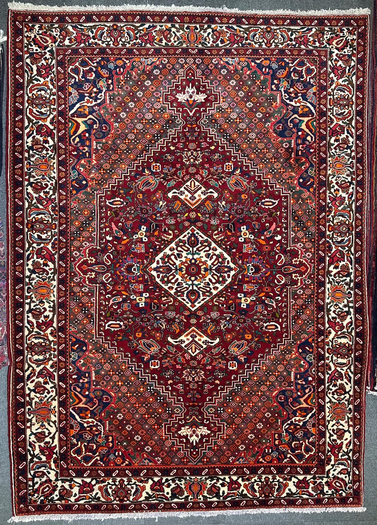 Persian Shahreaza Heavy Duty Hand Knotted Pure wool Pile rug from Persia