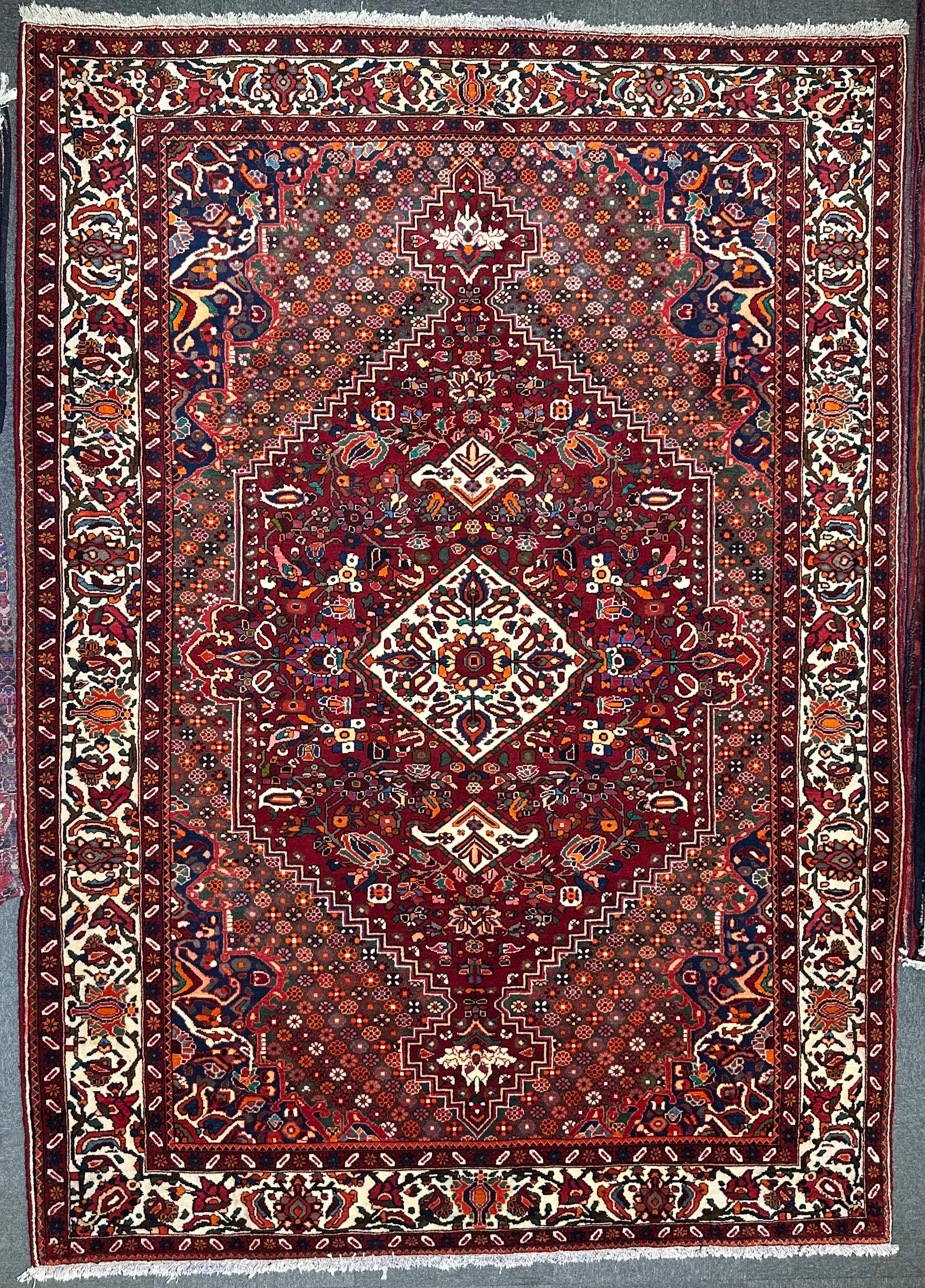 Persian Shahreaza Heavy Duty Hand Knotted Pure wool Pile rug from Persia
