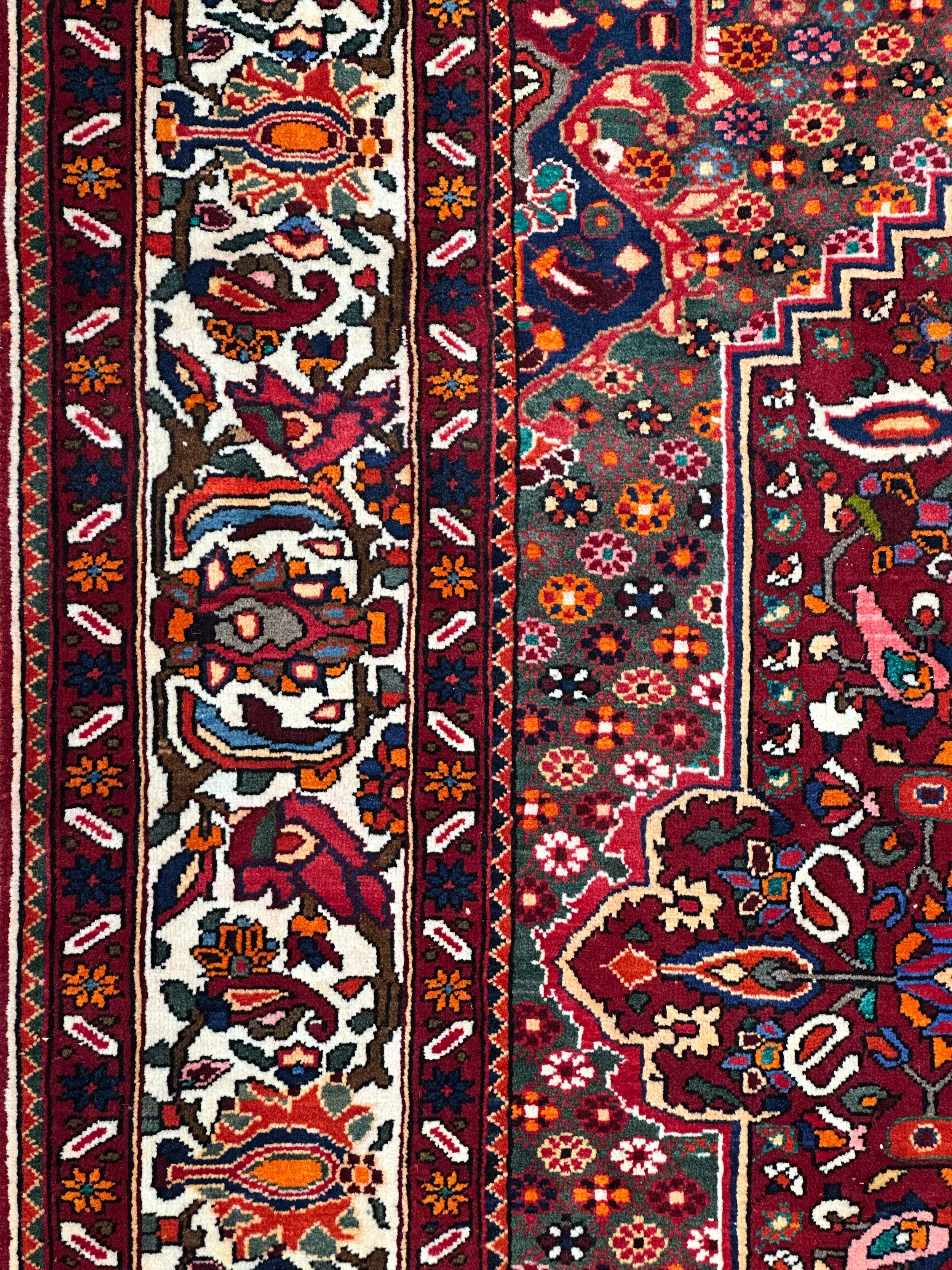 Persian Shahreaza Heavy Duty Hand Knotted Pure wool Pile rug from Persia