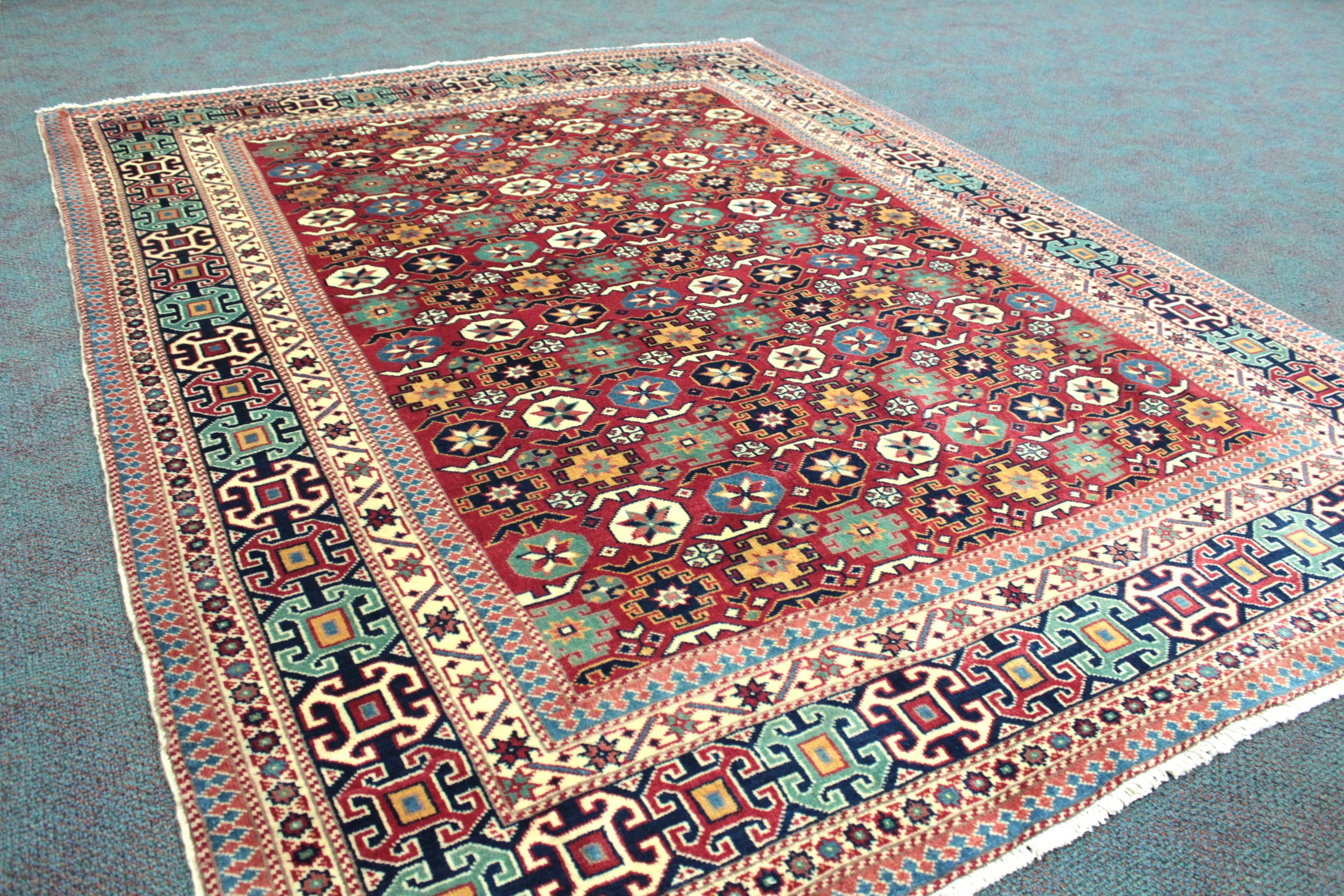 Shervan Rug  - 209 cm x 165 cm