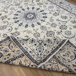 Nain Rug (very fine) - 410 cm x 295 cm