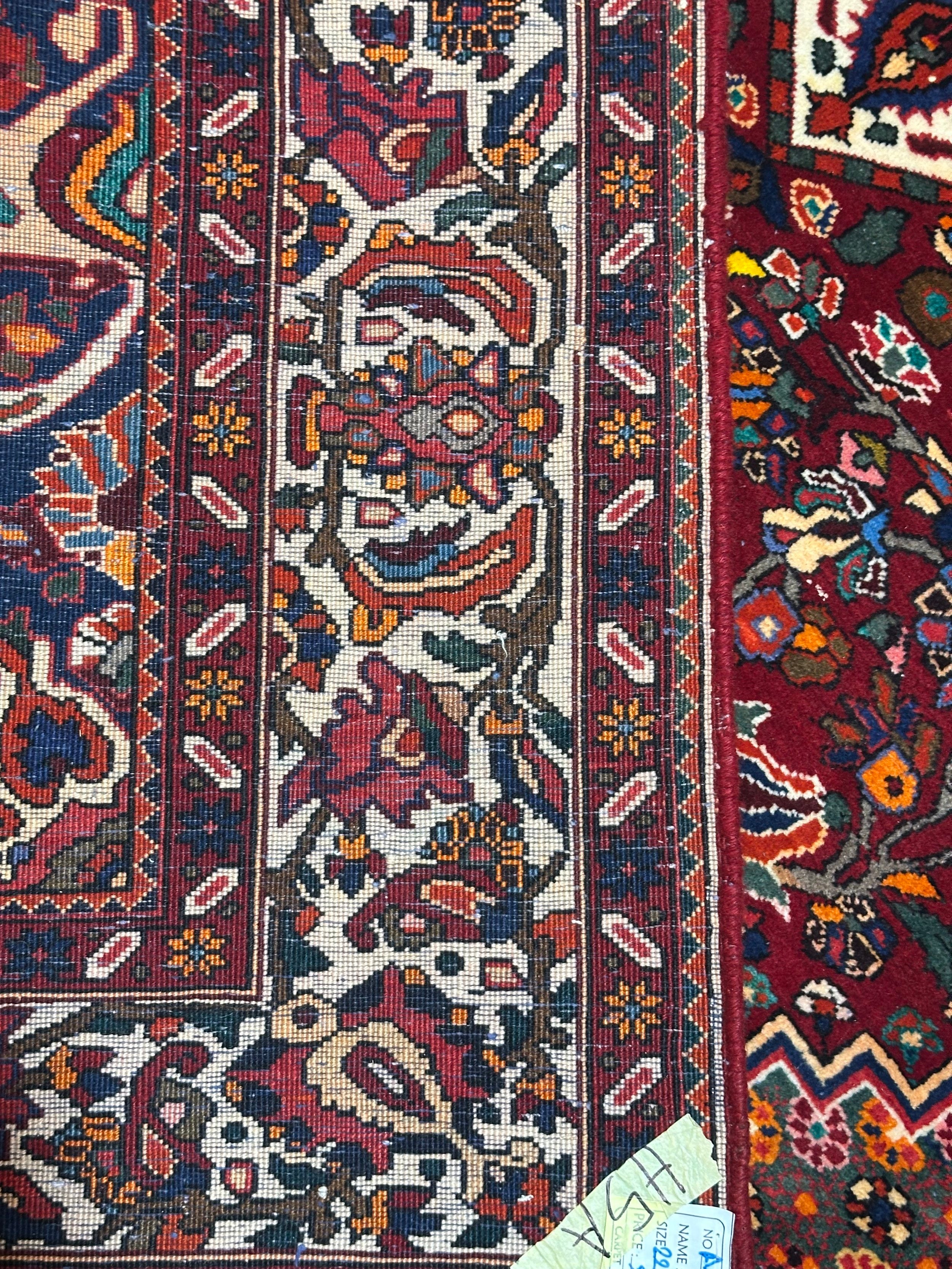 Persian Shahreaza Heavy Duty Hand Knotted Pure wool Pile rug from Persia