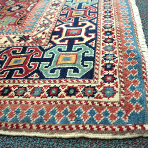 Shervan Rug  - 209 cm x 165 cm