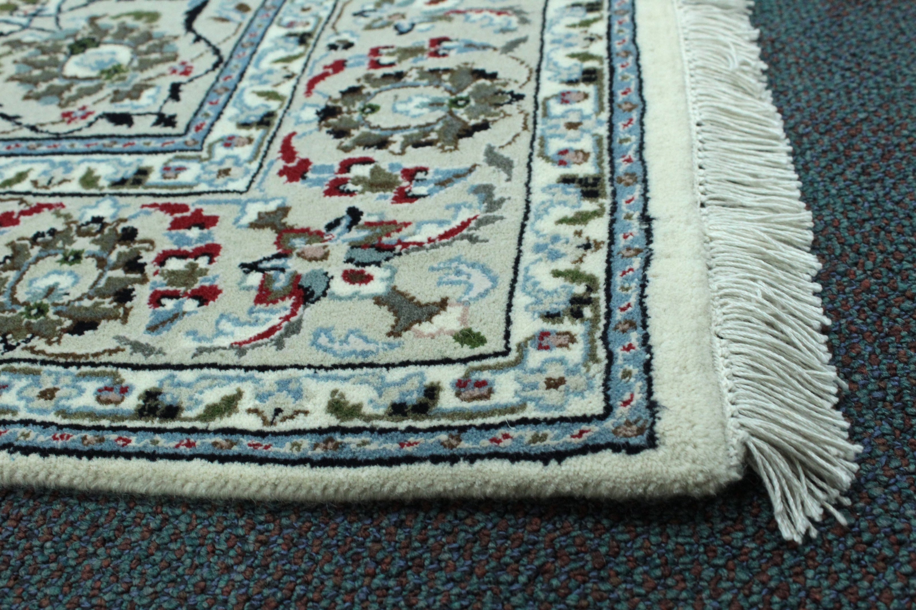 Nain Rug (Fine) - 197 cm x 137 cm