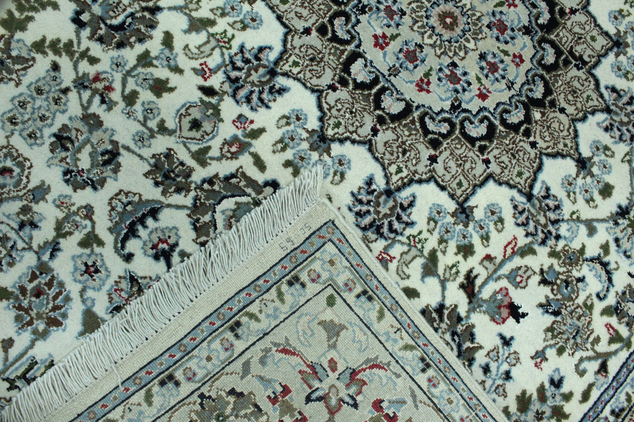 Nain Rug (Fine) - 197 cm x 137 cm