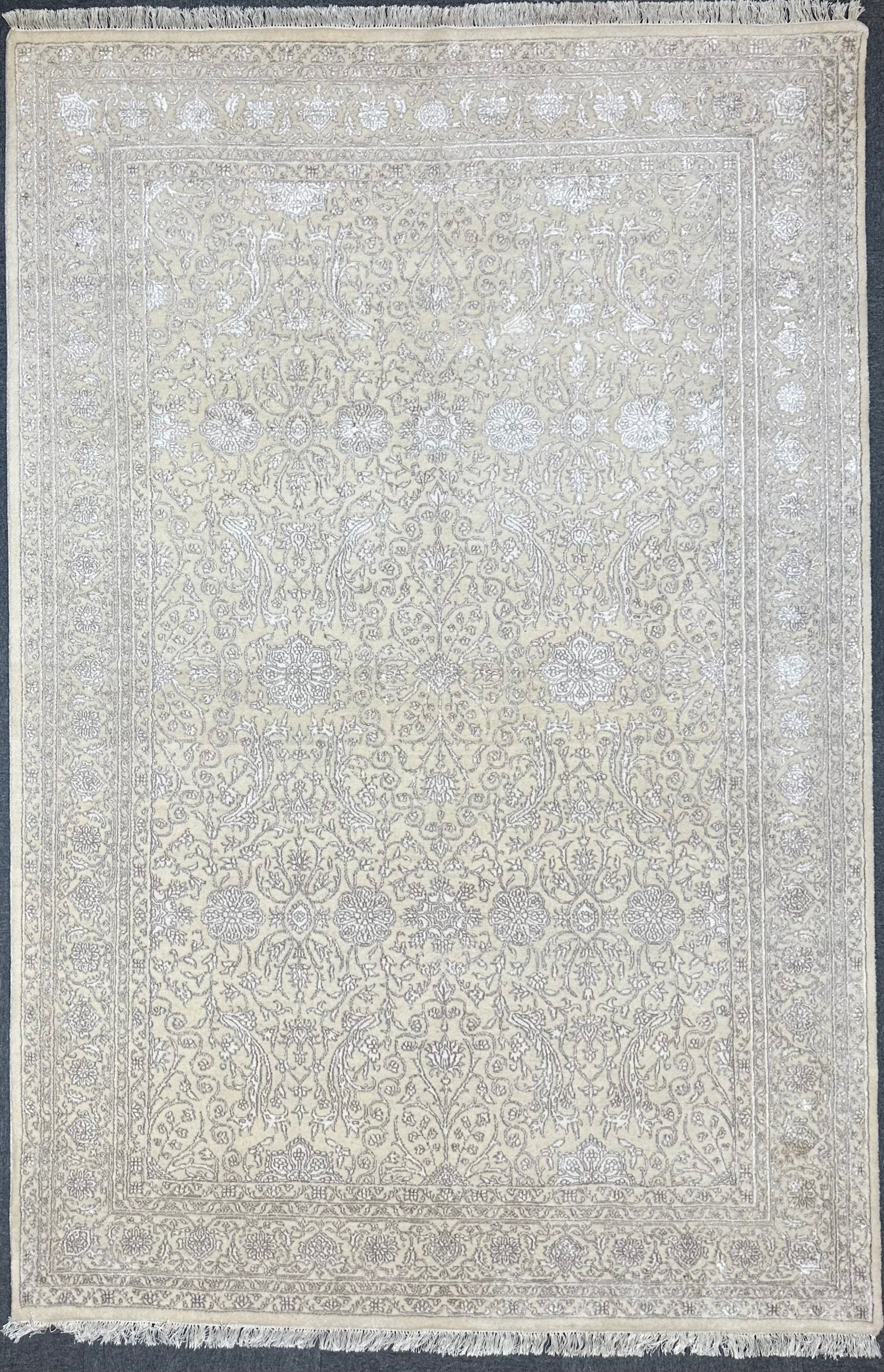 Fine Ziegler Wool & Silk Hand Knotted rug from India
