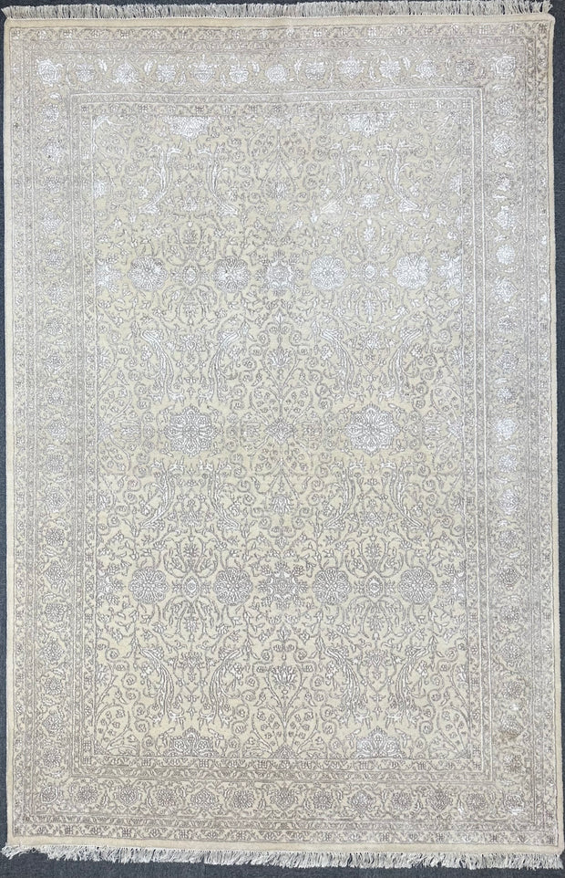 Fine Ziegler Wool & Silk Hand Knotted rug from India