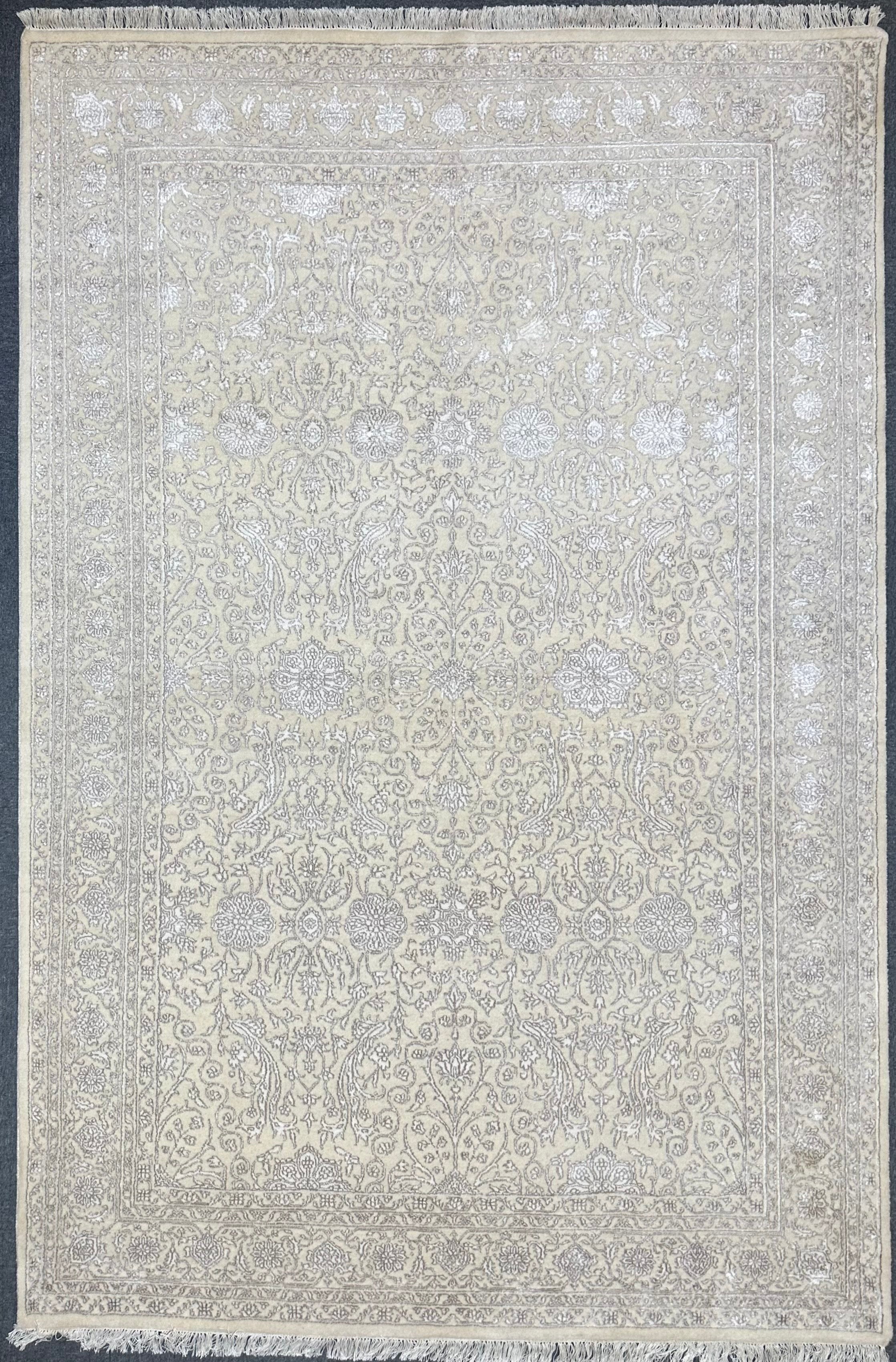 Fine Ziegler Wool & Silk Hand Knotted rug from India