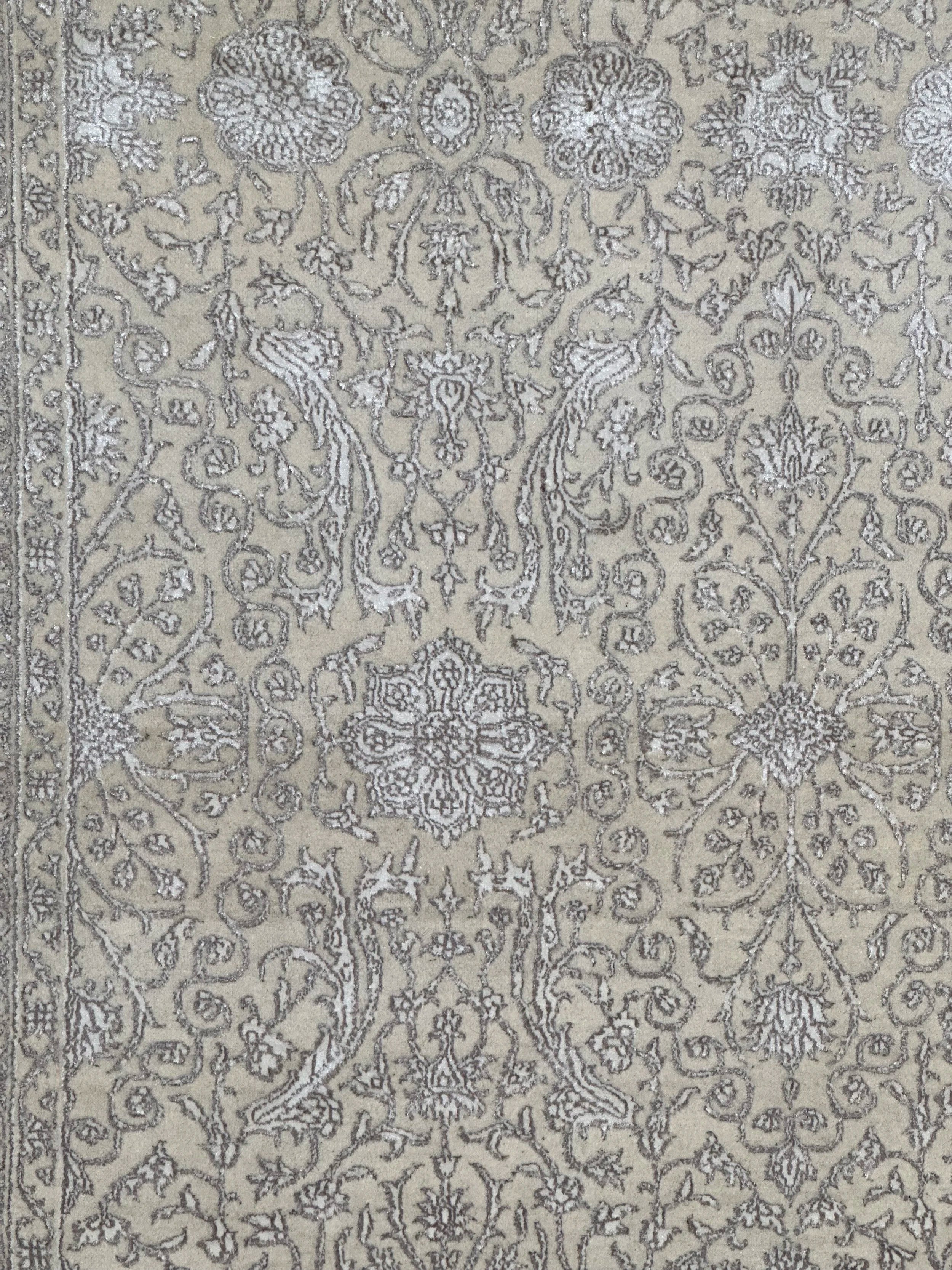 Fine Ziegler Wool & Silk Hand Knotted rug from India