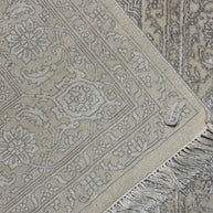 Fine Ziegler Wool & Silk Hand Knotted rug from India