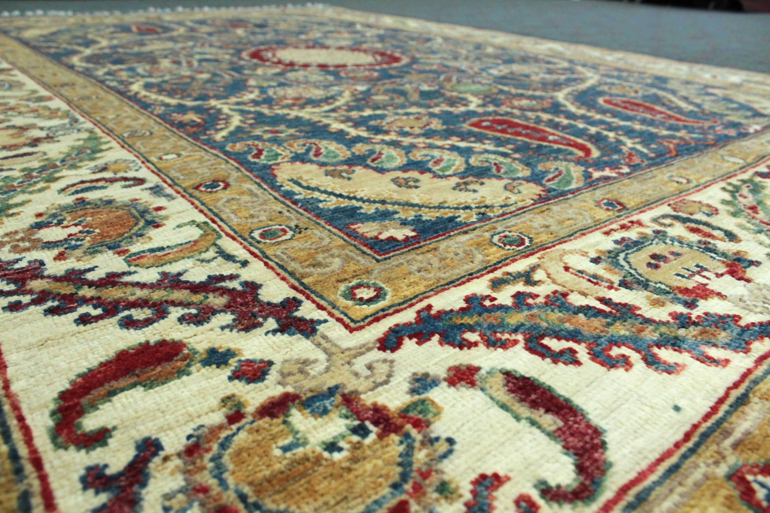 Khurjeen Rug  - 207 cm x 151 cm