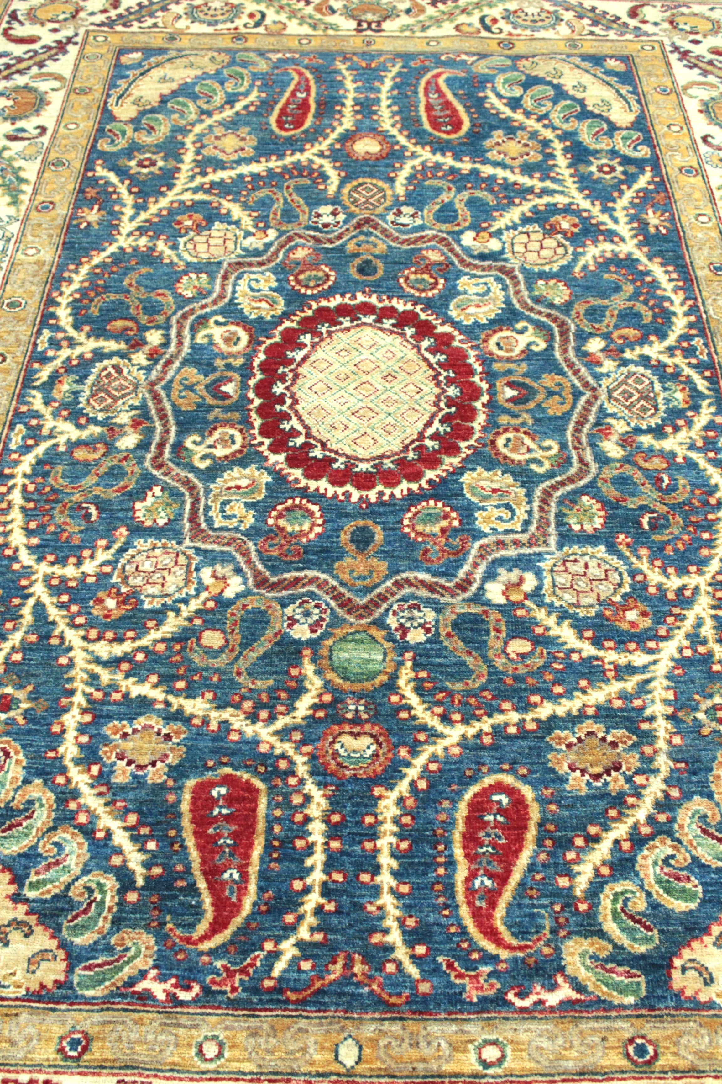 Khurjeen Rug  - 207 cm x 151 cm