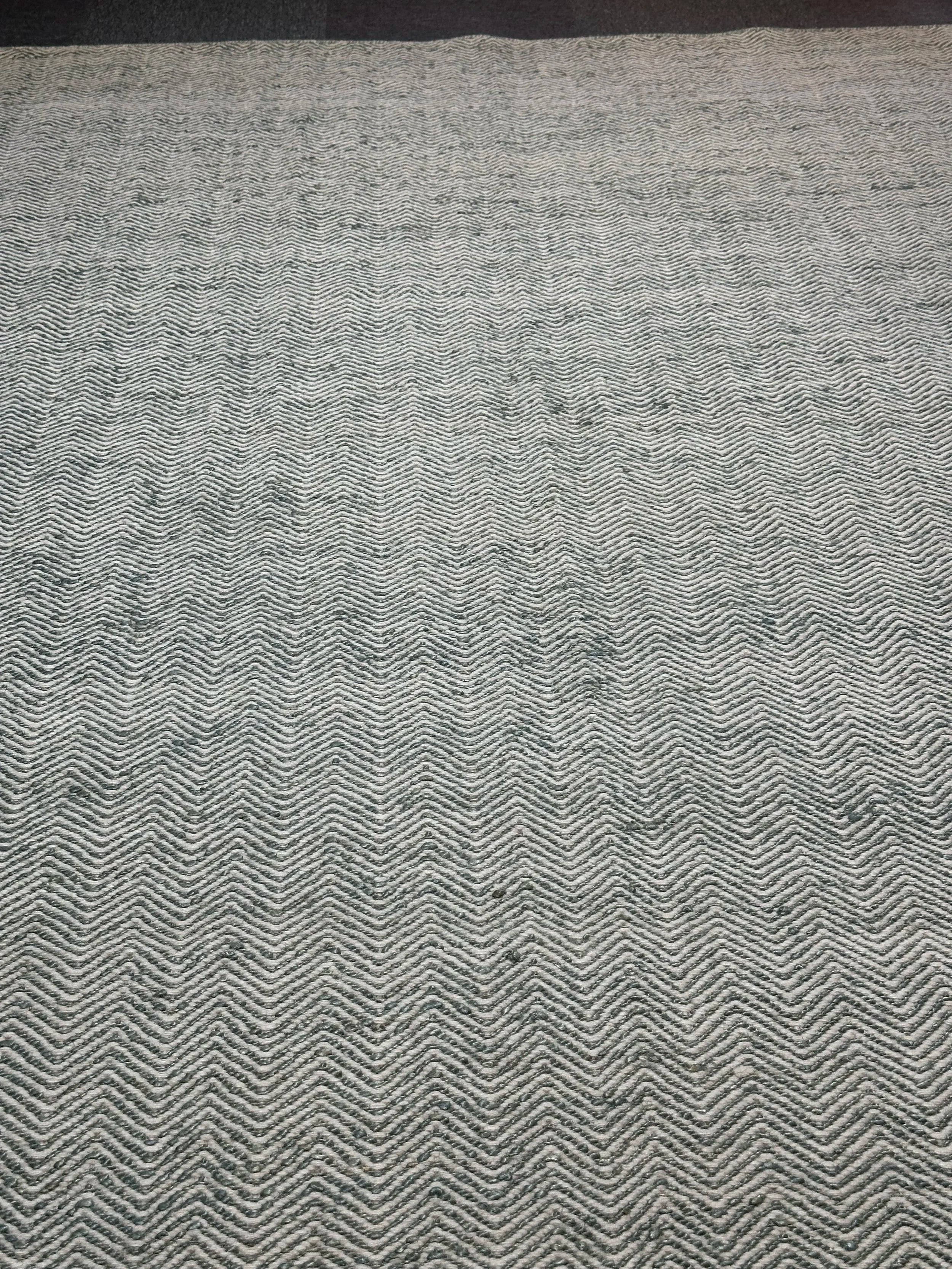 Kilim flat weaved Hand knotted rug from India