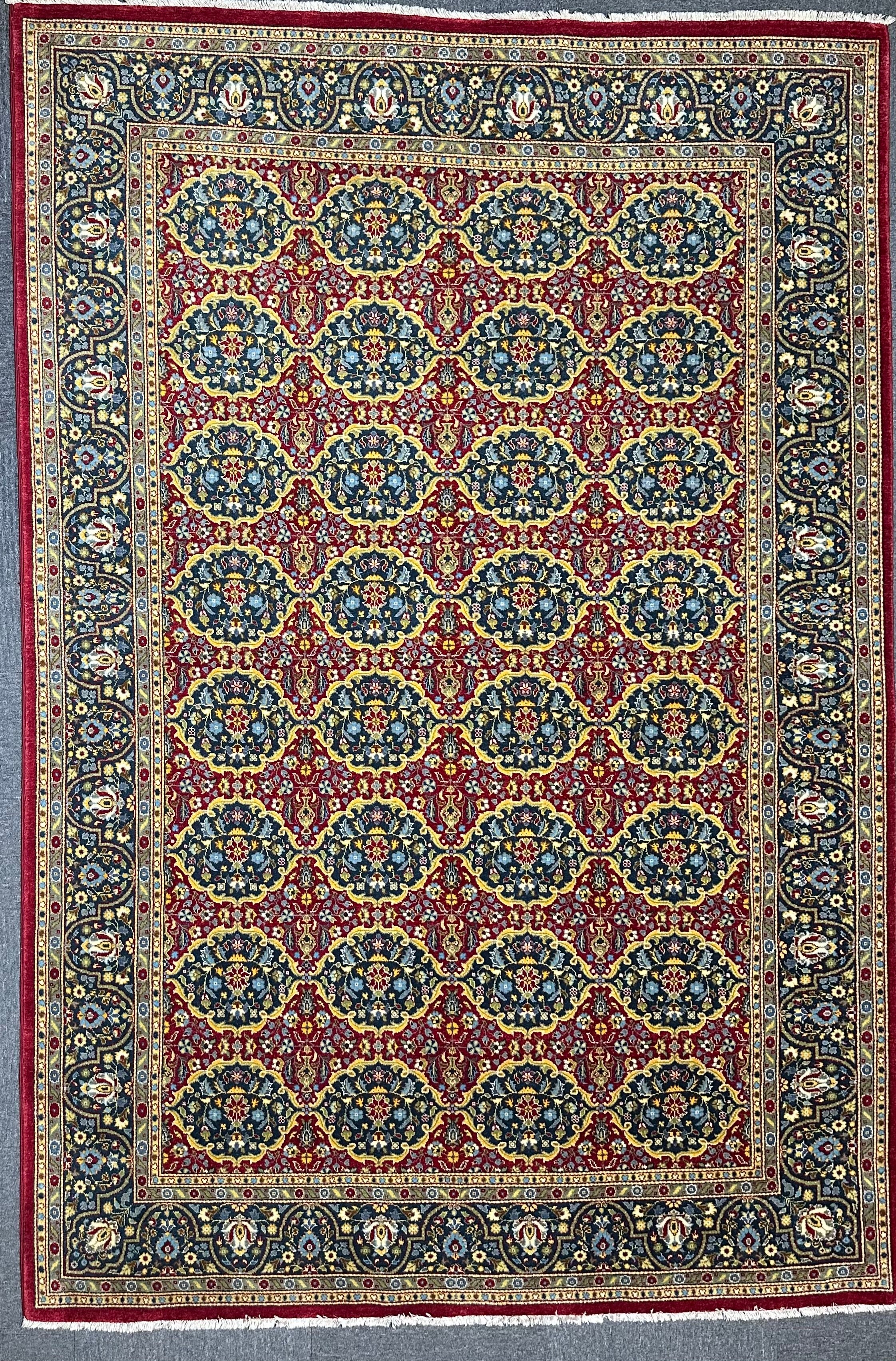 Fine Persian Mashad extremely finely Hand knotted rug 285x185cm