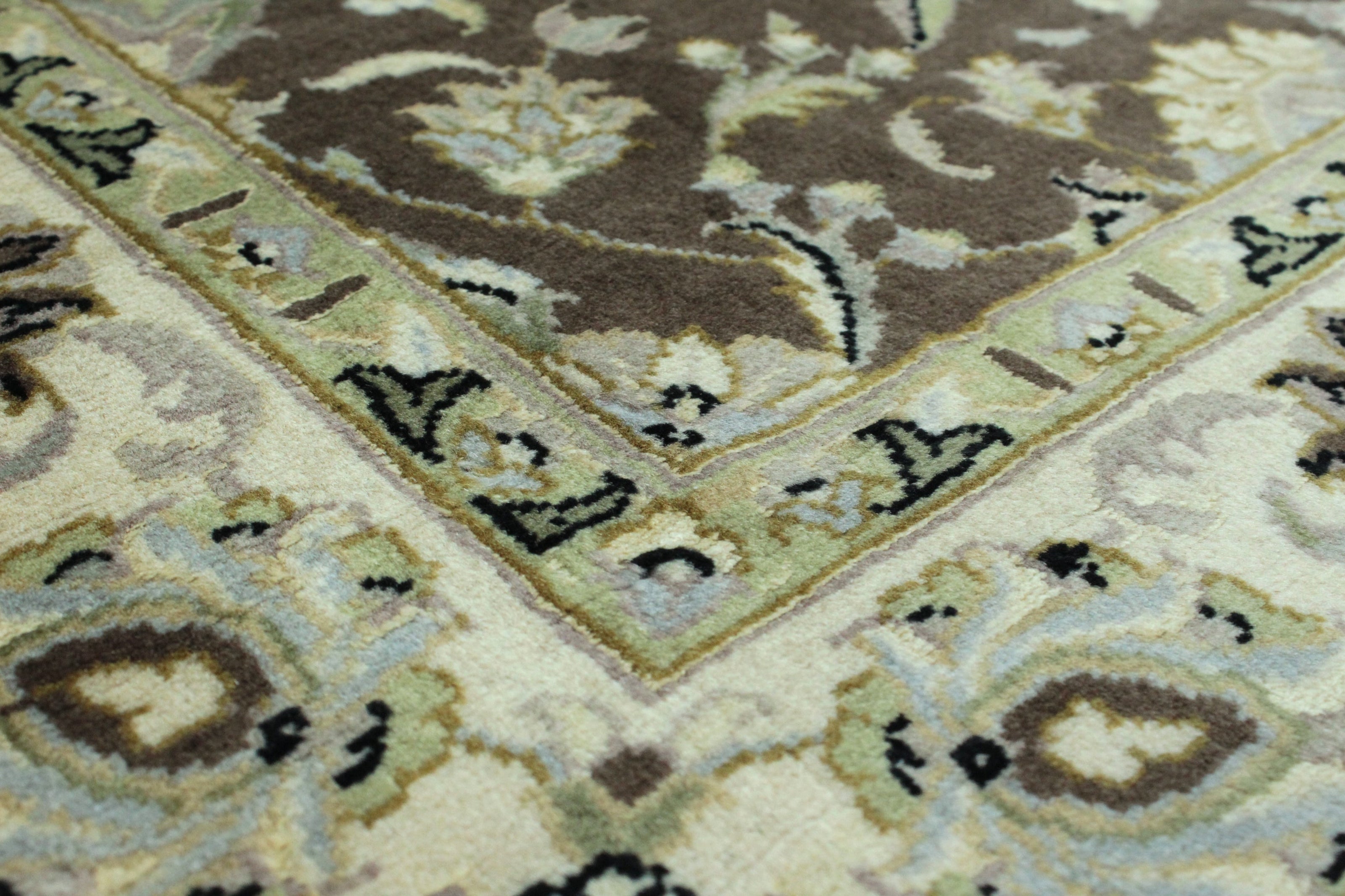 Kashmiri Rug  - 185 cm x 125 cm