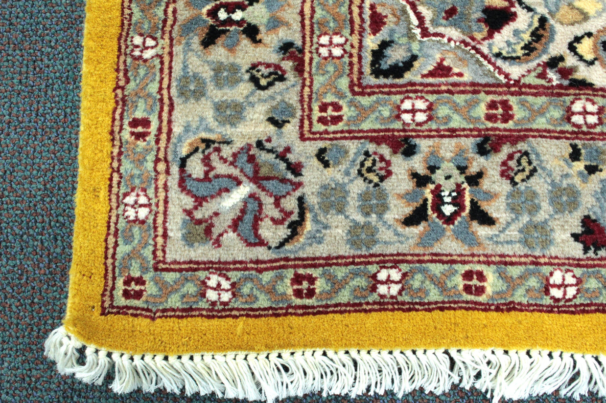 Kashmiri Rug  - 192 cm x 123 cm