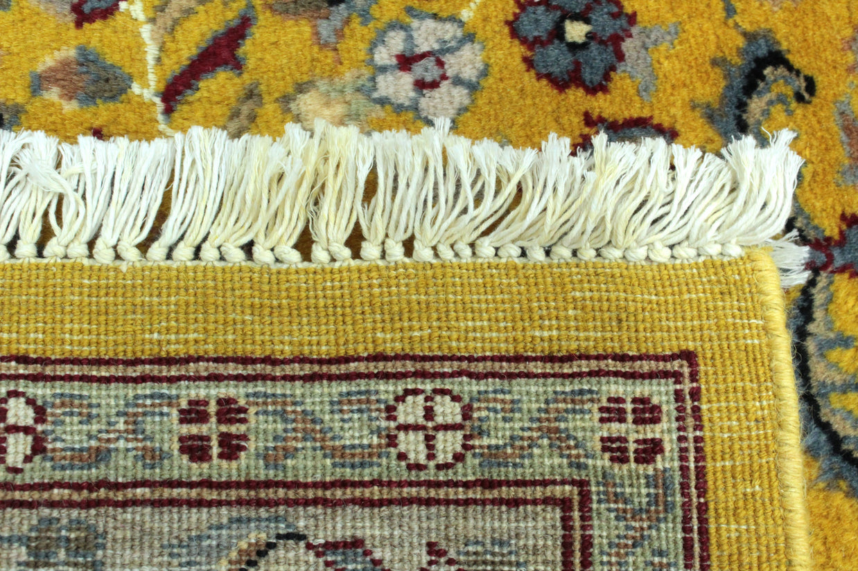 Kashmiri Rug  - 192 cm x 123 cm