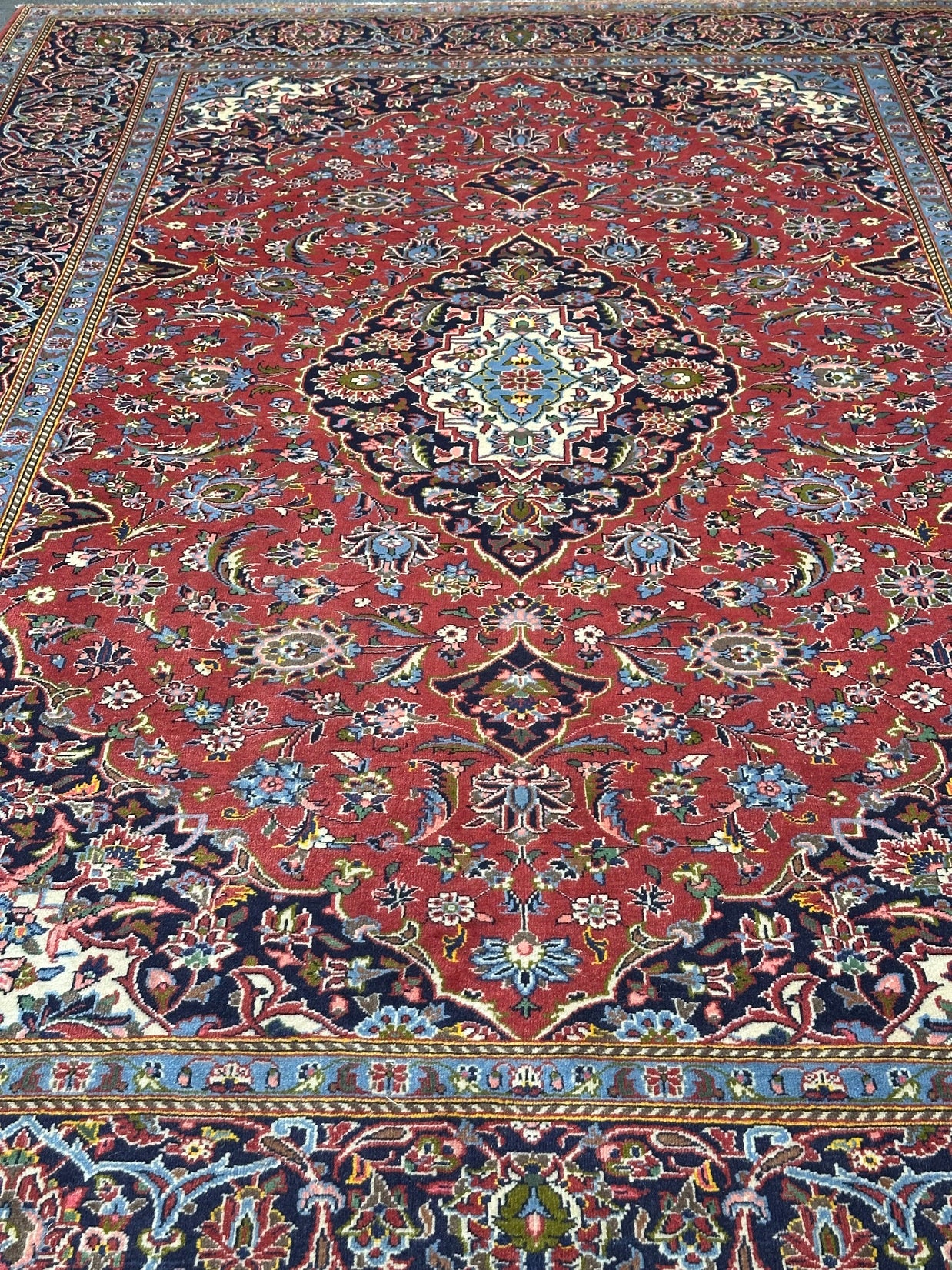Persian Kashmar fine Hand knotted rug from Iran