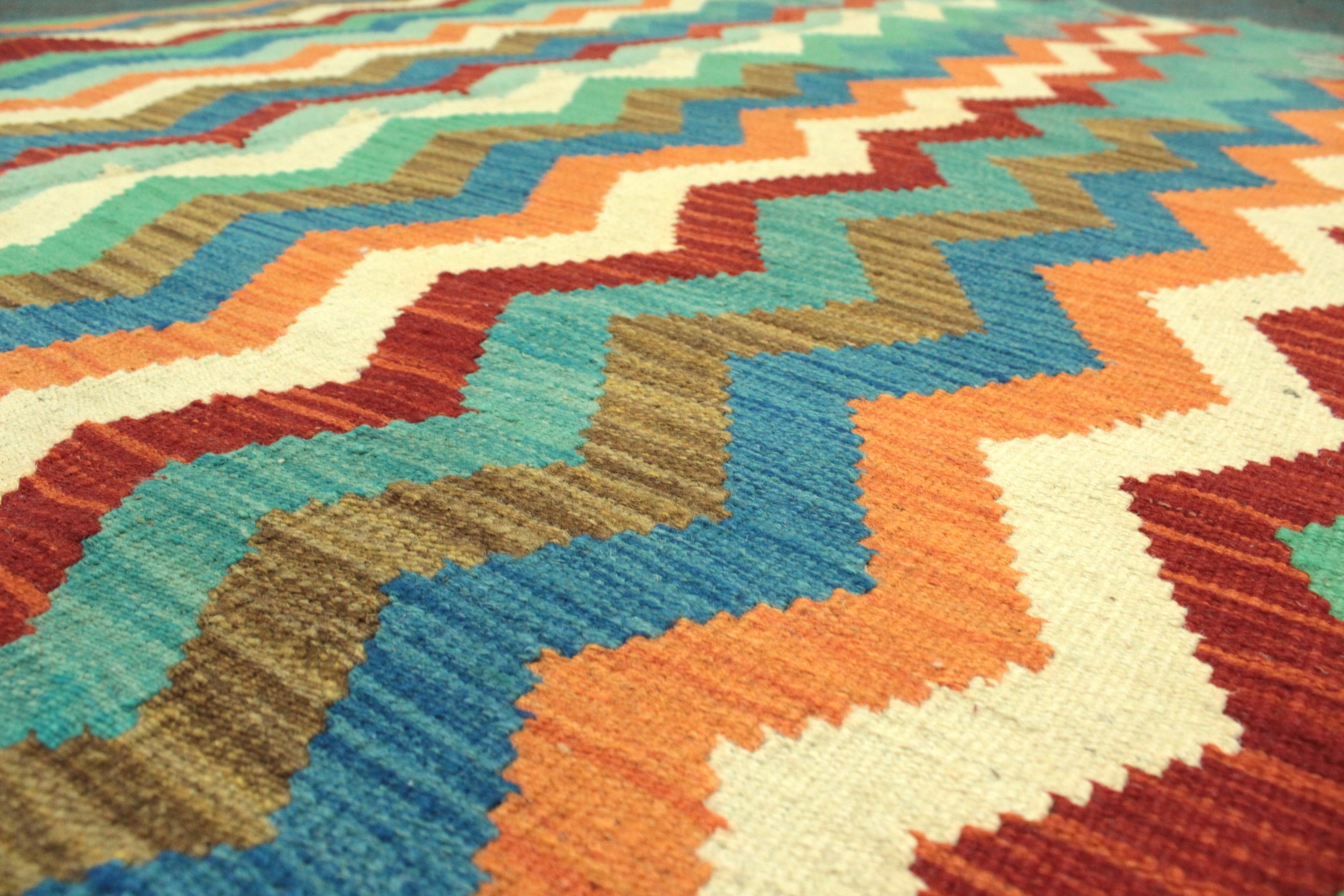 Chobi kilim -174 cm x 151cm