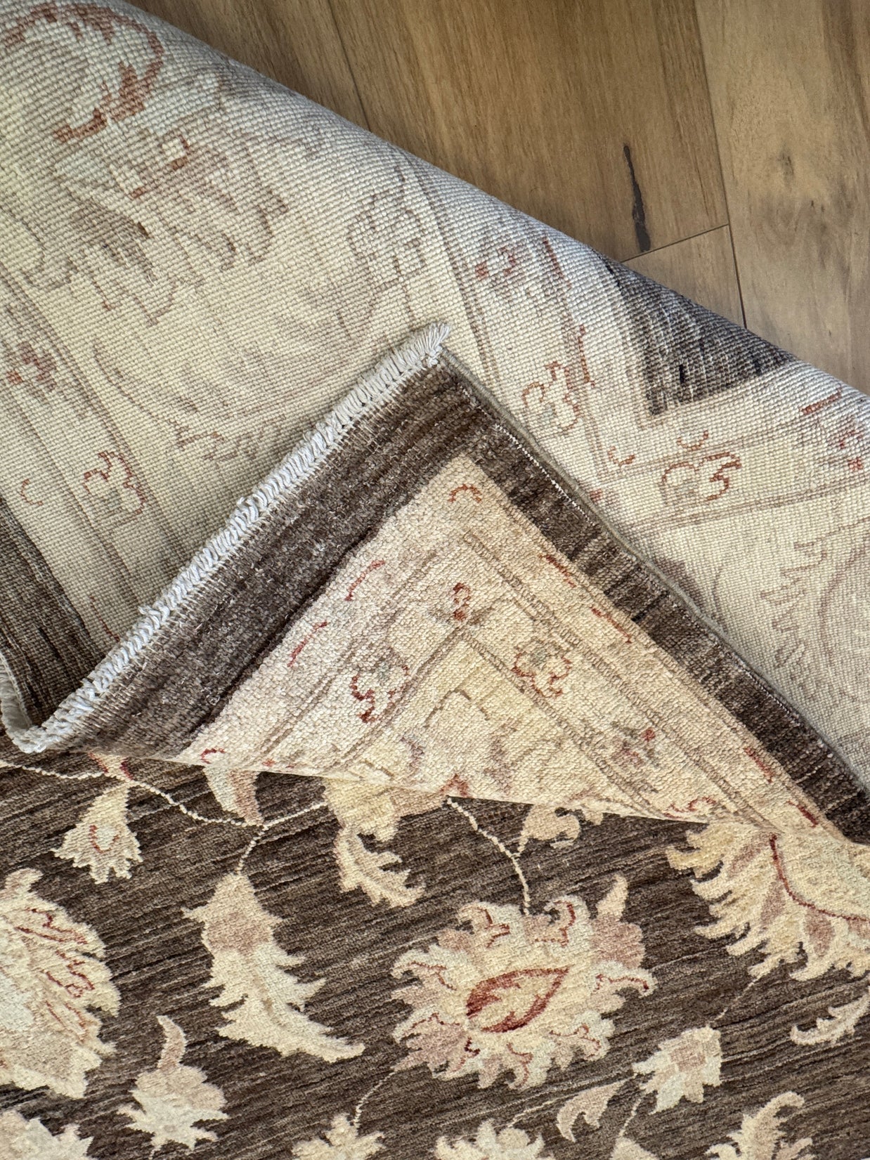 Chobi Rug - 333 cm x 235 cm