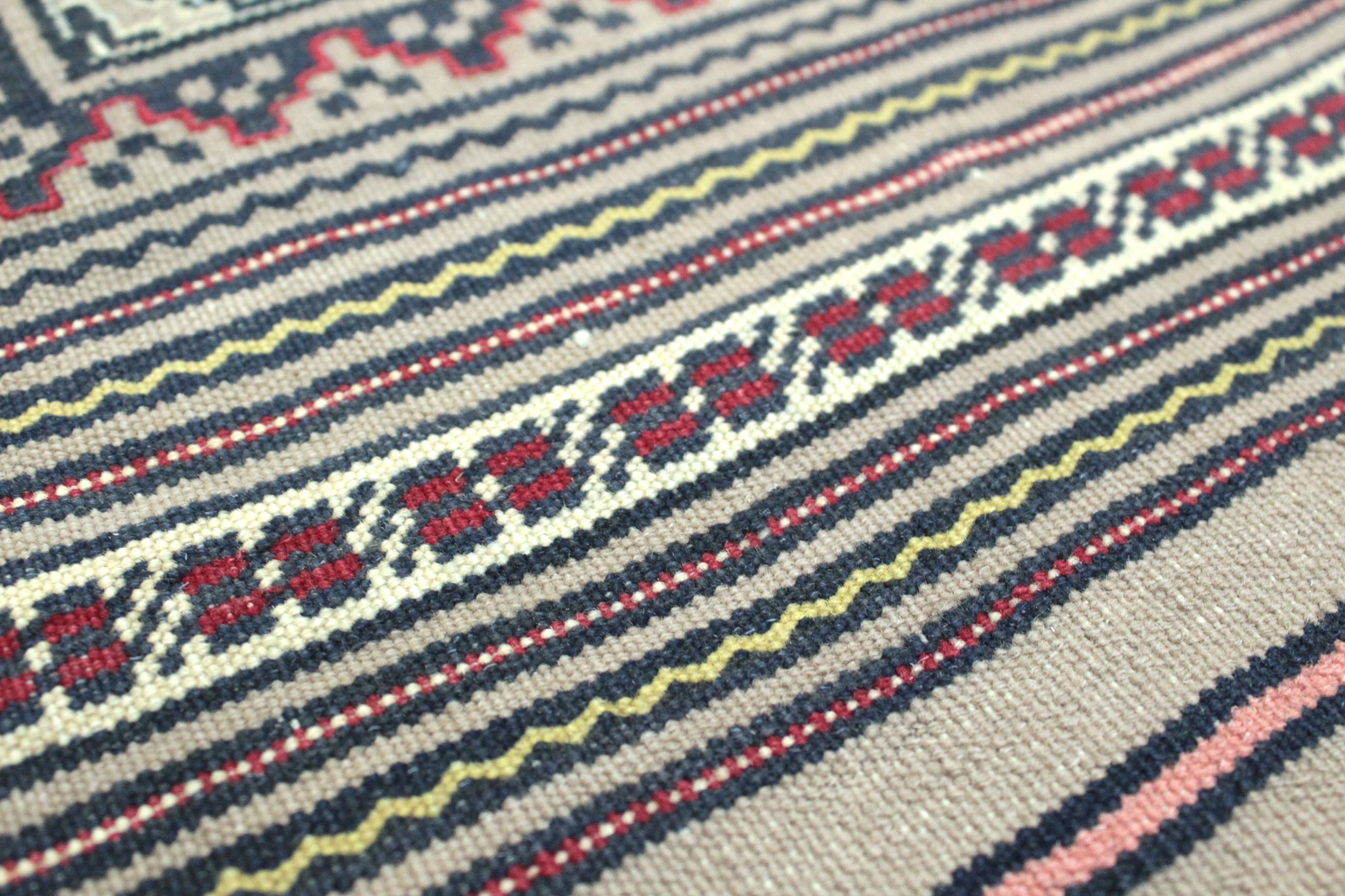 Beljik Kilim Rug  - 184 cm x 130 cm