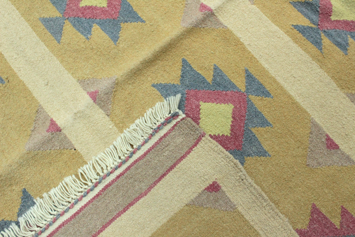 Turkish Kilim Rug  - 203 cm x 147 cm