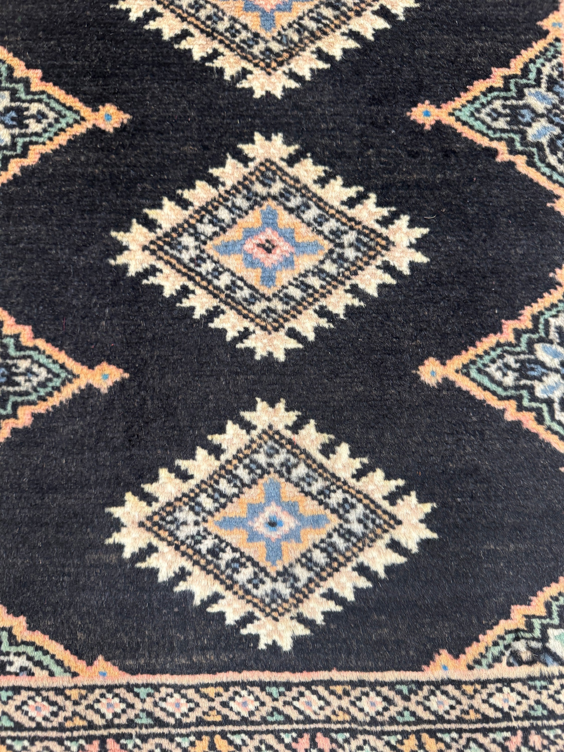 Jaldar Rug - 60 cm x 40 cm