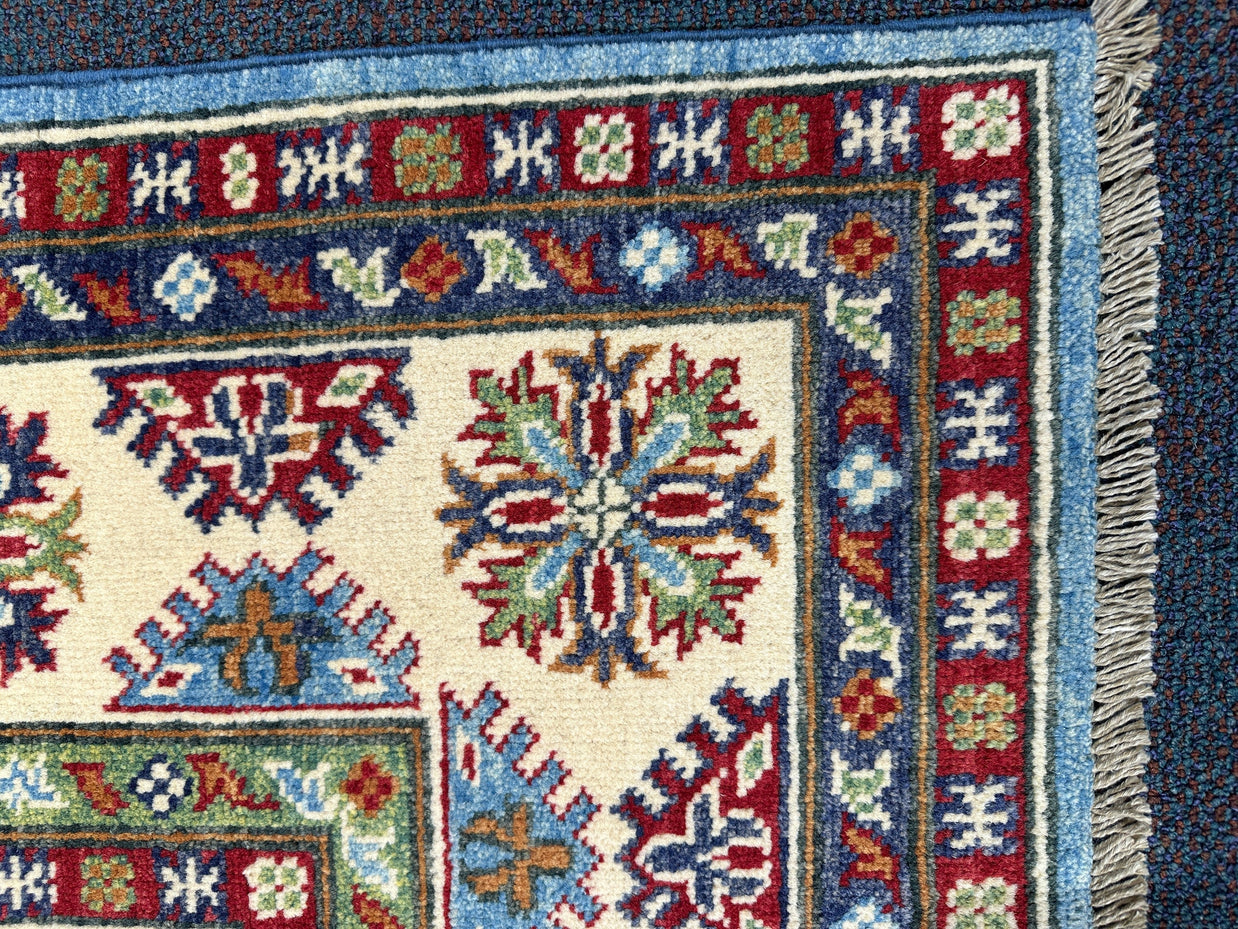 Kazak Rug - 206 cm x 150 cm