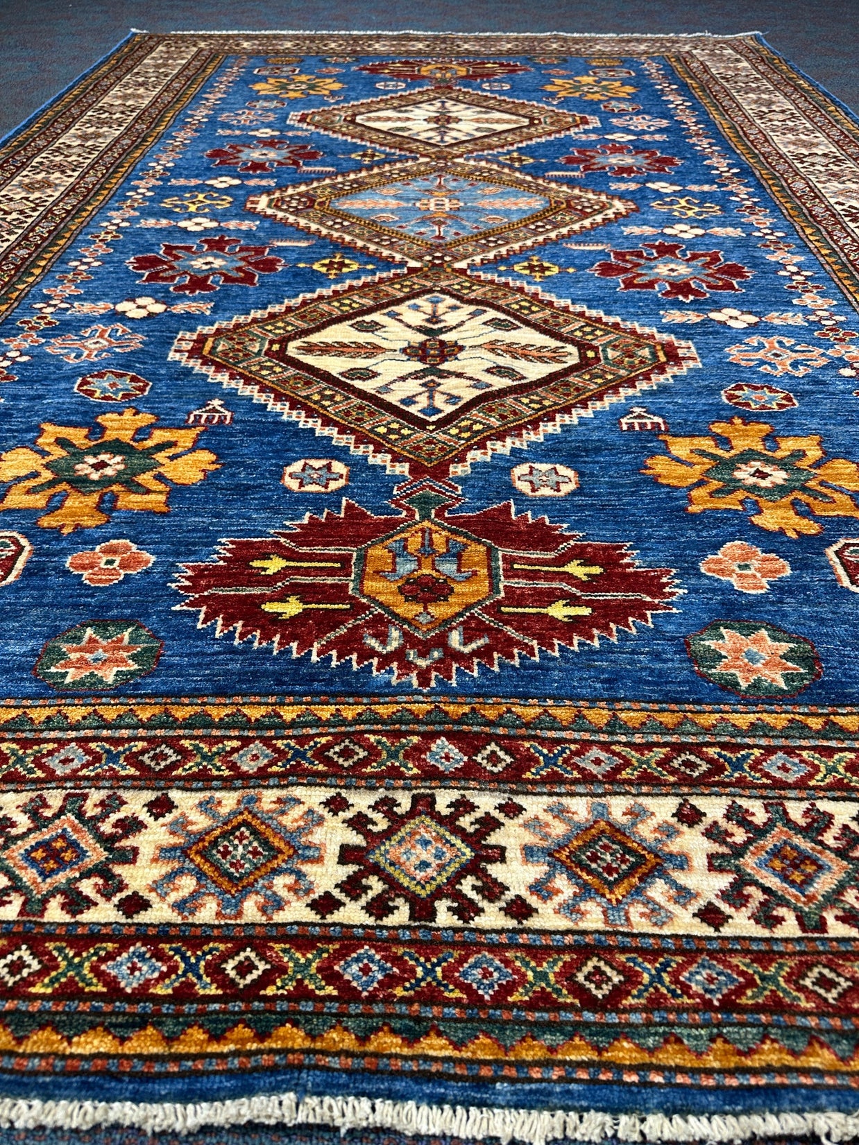 Super Kazak Rug - 254 cm x 175 cm