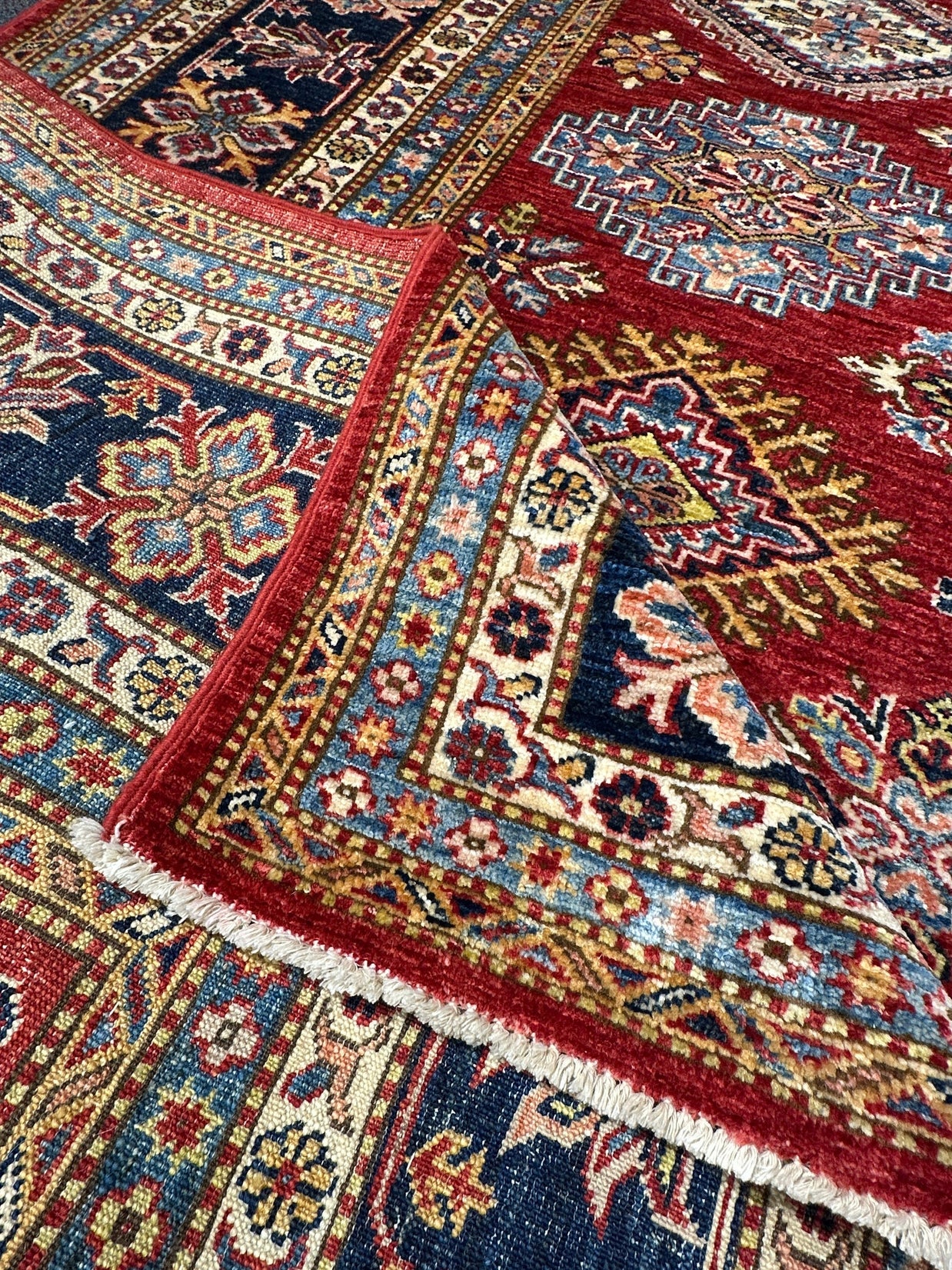Super Kazak Rug - 289 cm x 217 cm