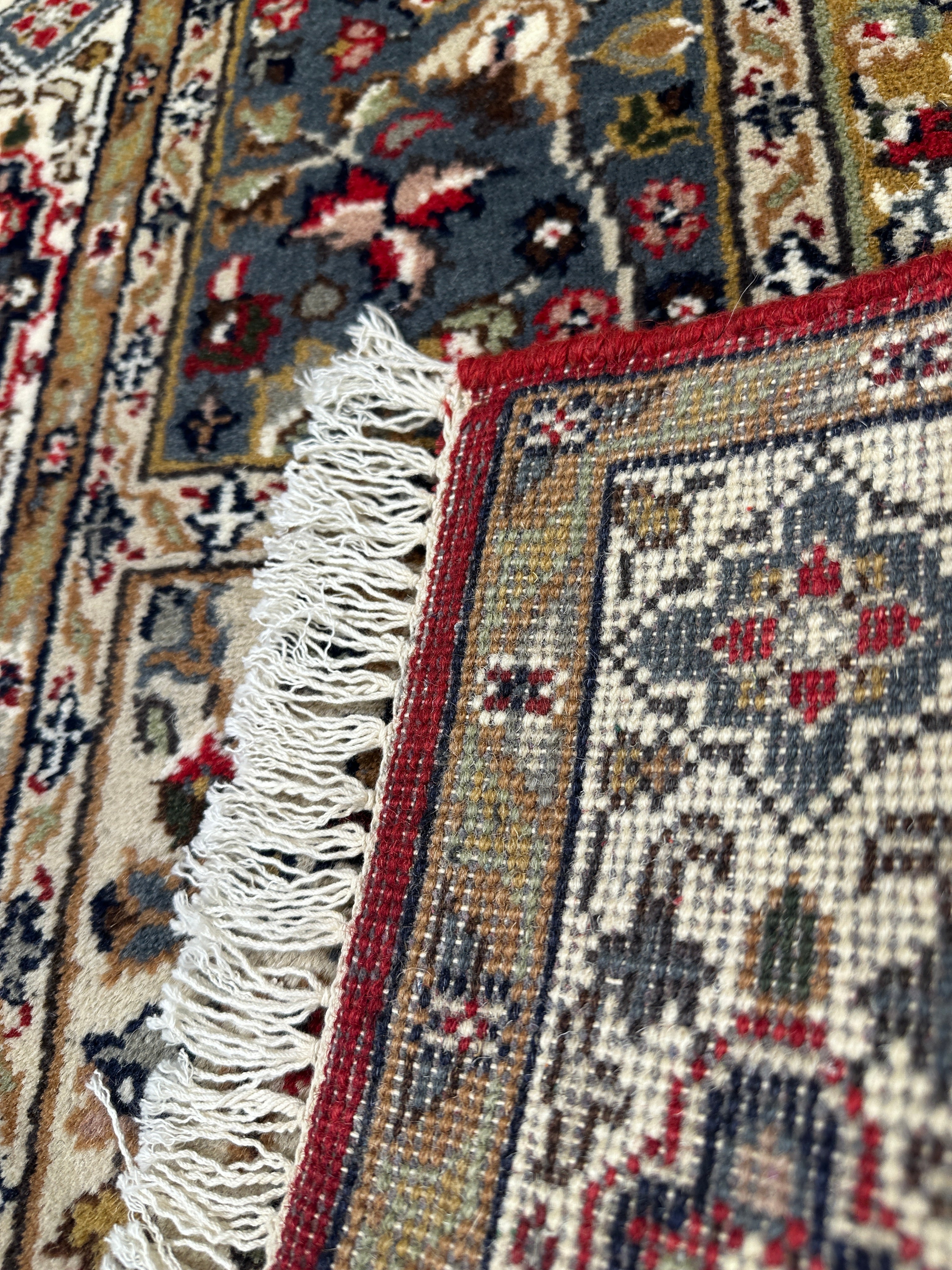 Bakhtiari Rug - 292 cm x 81 cm