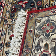 Bakhtiari Rug - 292 cm x 81 cm