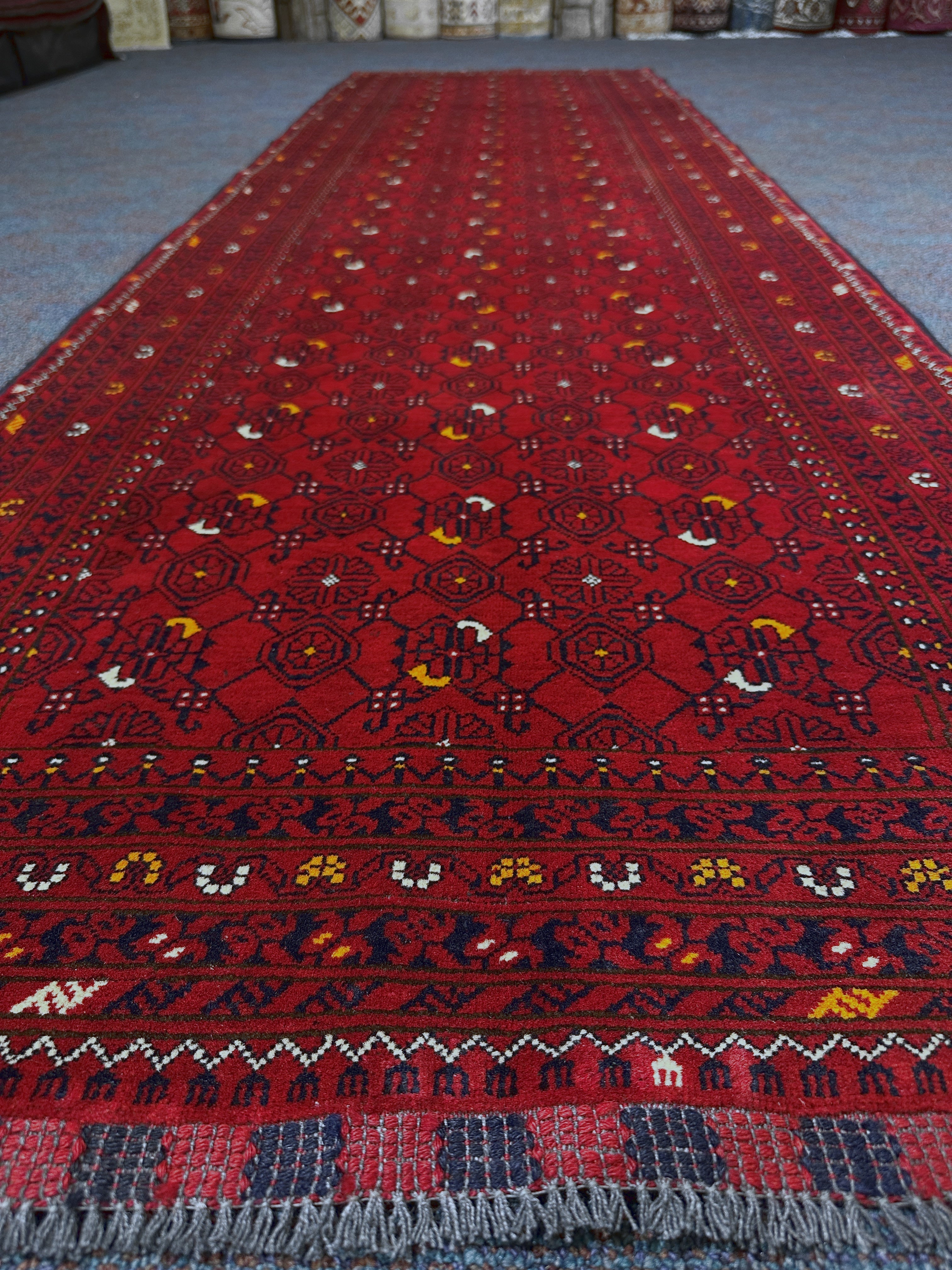 Khal Mohammadi Rug - 287 cm x 77 cm